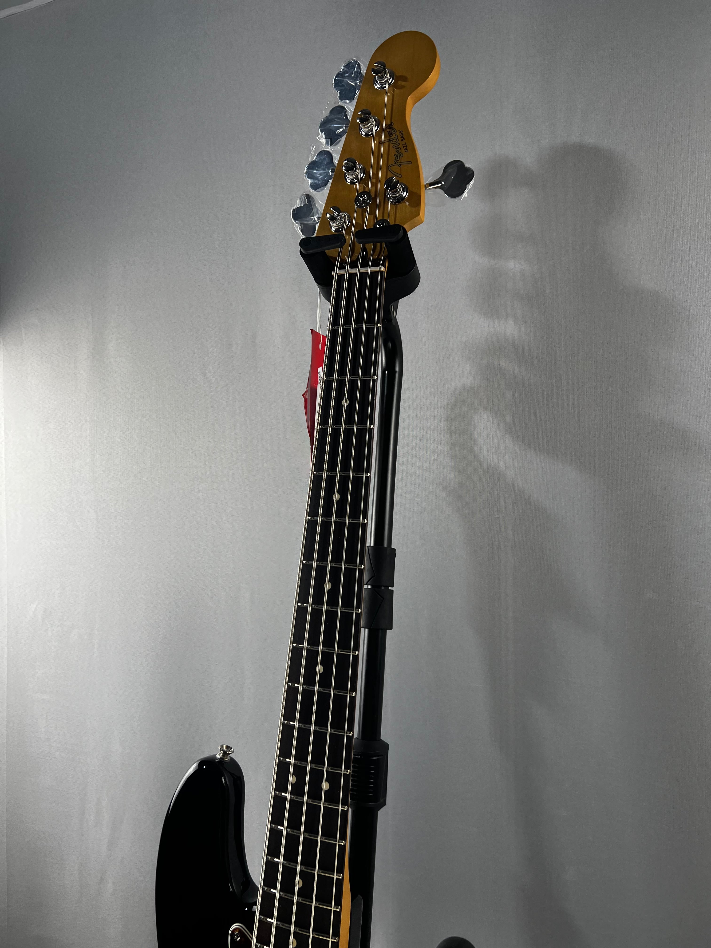 Player II Modified Active Jazz Bass V - 3-tone Sunburst, Rosewood Fingerboard #233