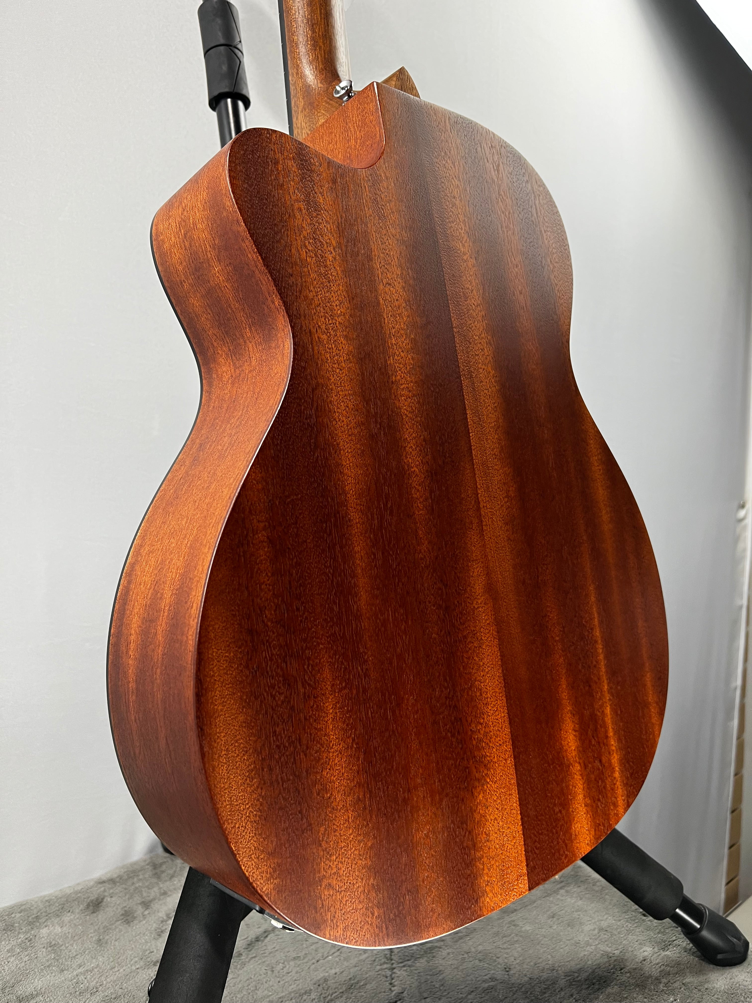 000CJR-10E Acoustic-Electric Bass Guitar - Burst #938