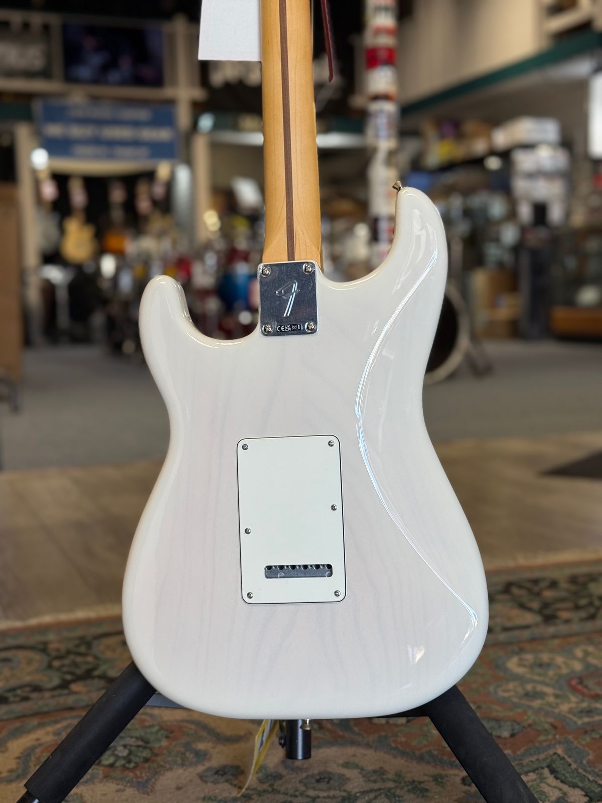 Fender Player II Stratocaster, Chambered Ash, White Blonde #347