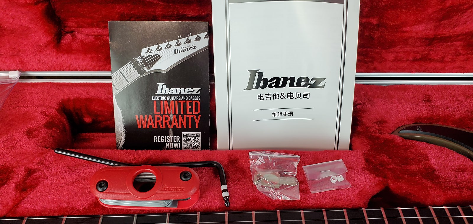 Ibanez Prestige RGR5130KM, Kahki Metallic, Hard Shell Case, 512