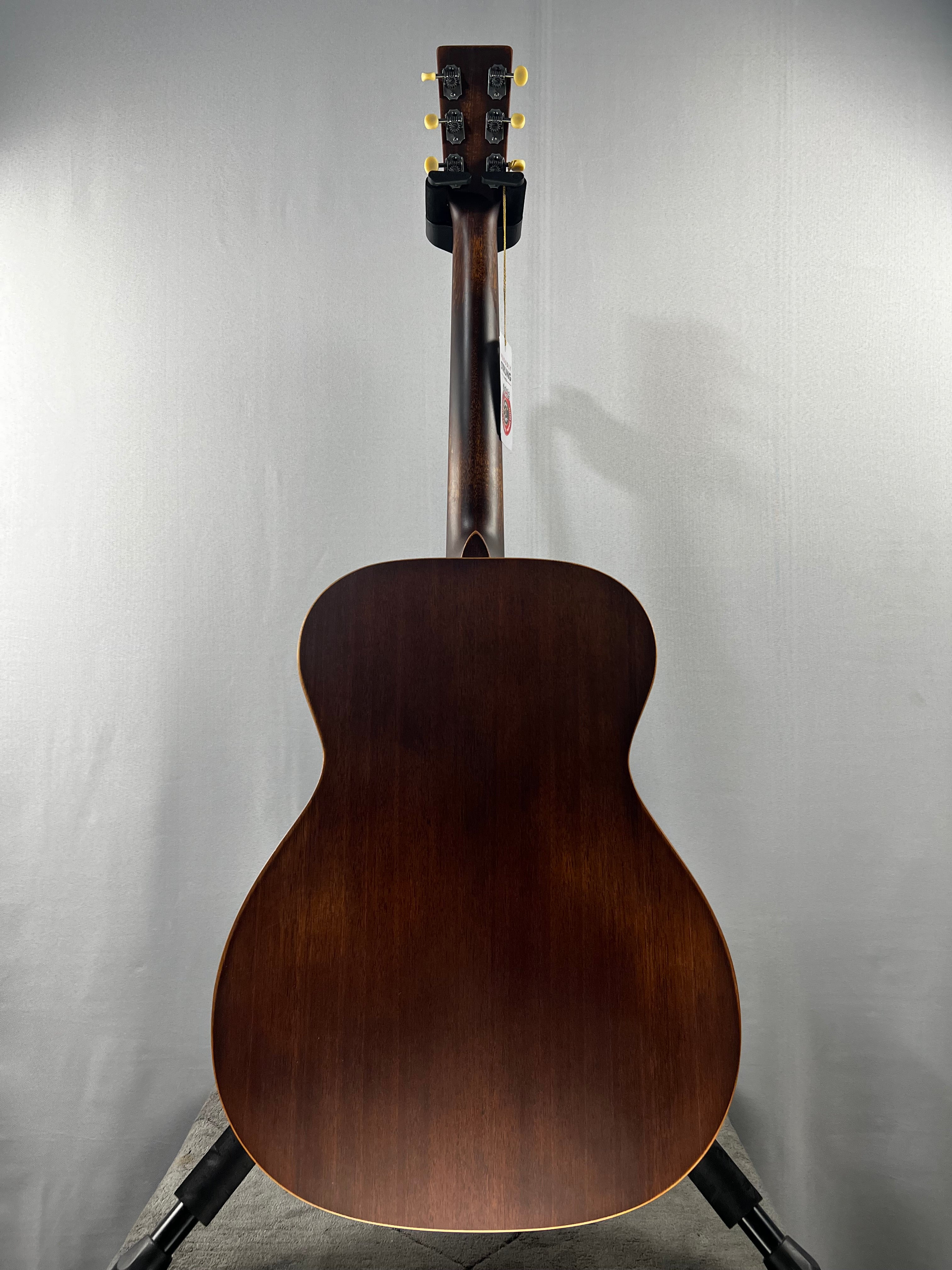 000-15M StreetMaster Acoustic Guitar - Mahogany Burst #389 GET PLEK'D!