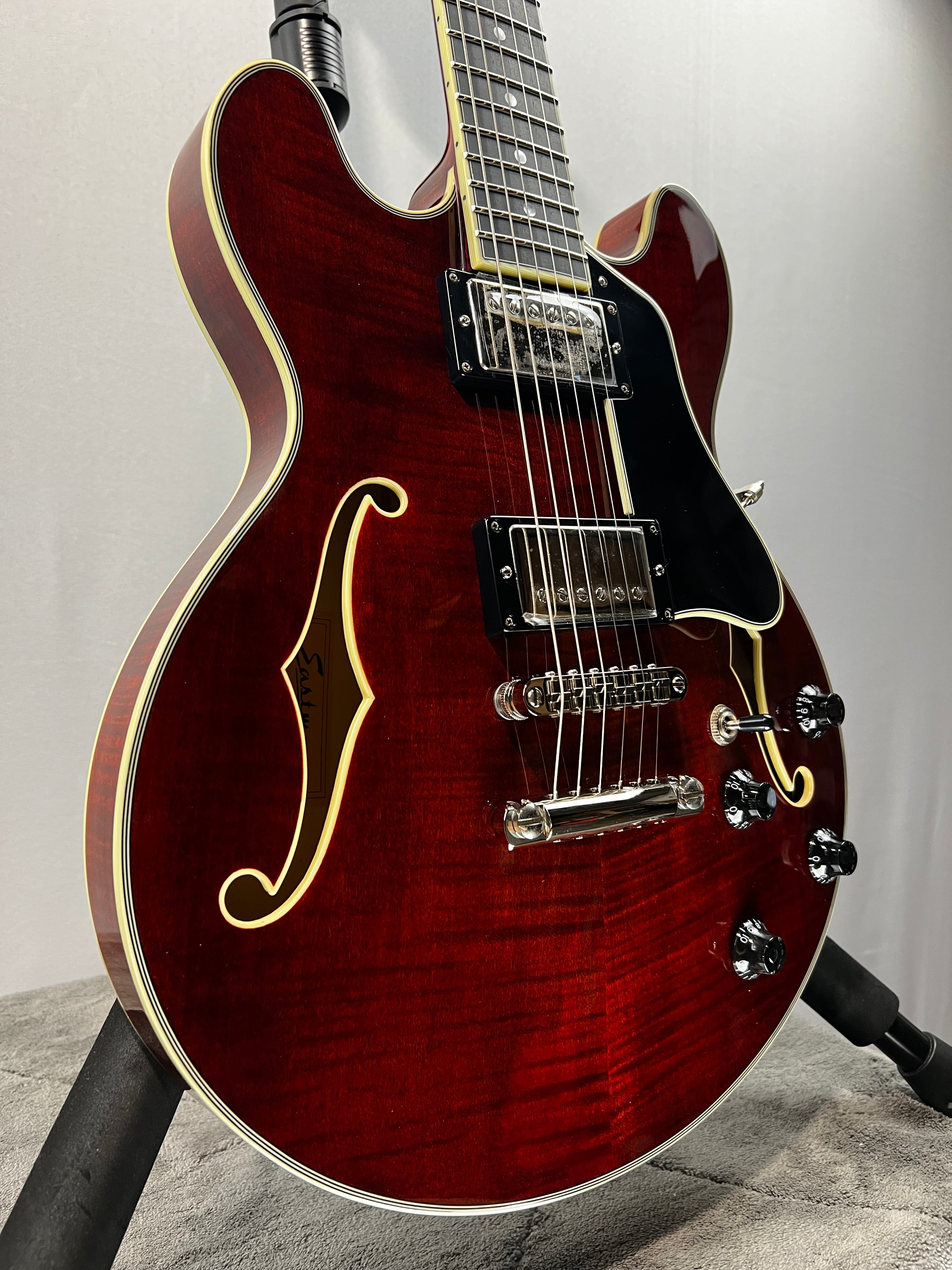 T484 - Classic #302