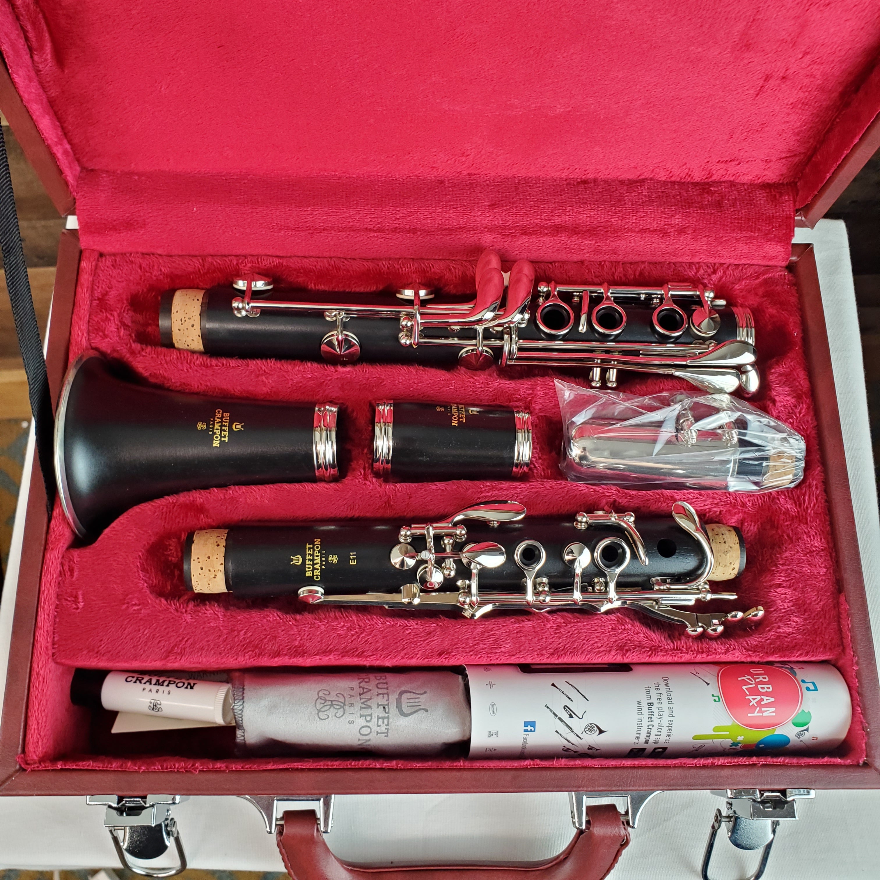 BUFFET CRAMPON Clarinet E11, Model BC2501N-5-0, AUTH DEALER