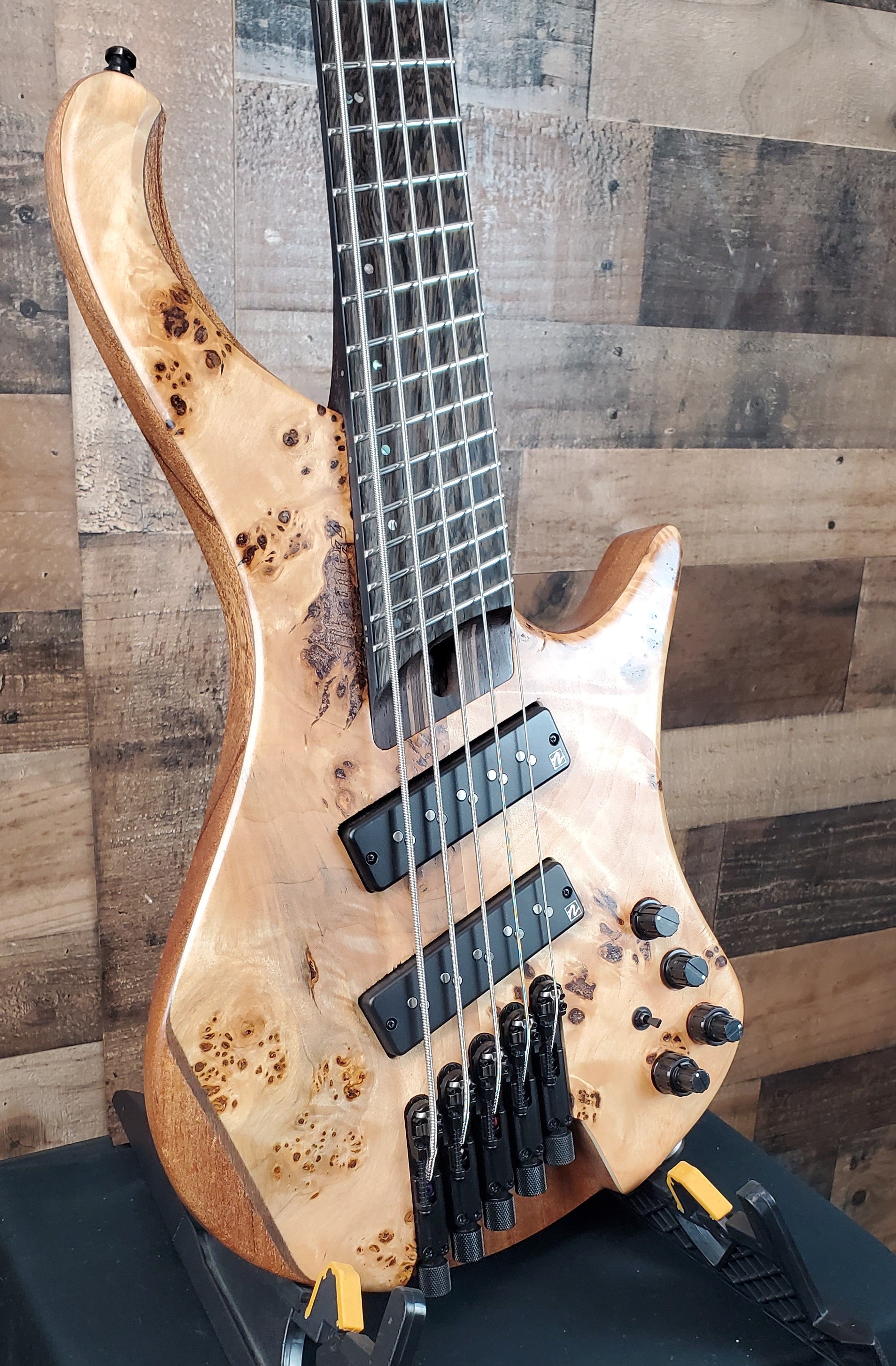EHB1505SMS Bass Guitar, Florid Natural Low Gloss, Gig Bag, 650
