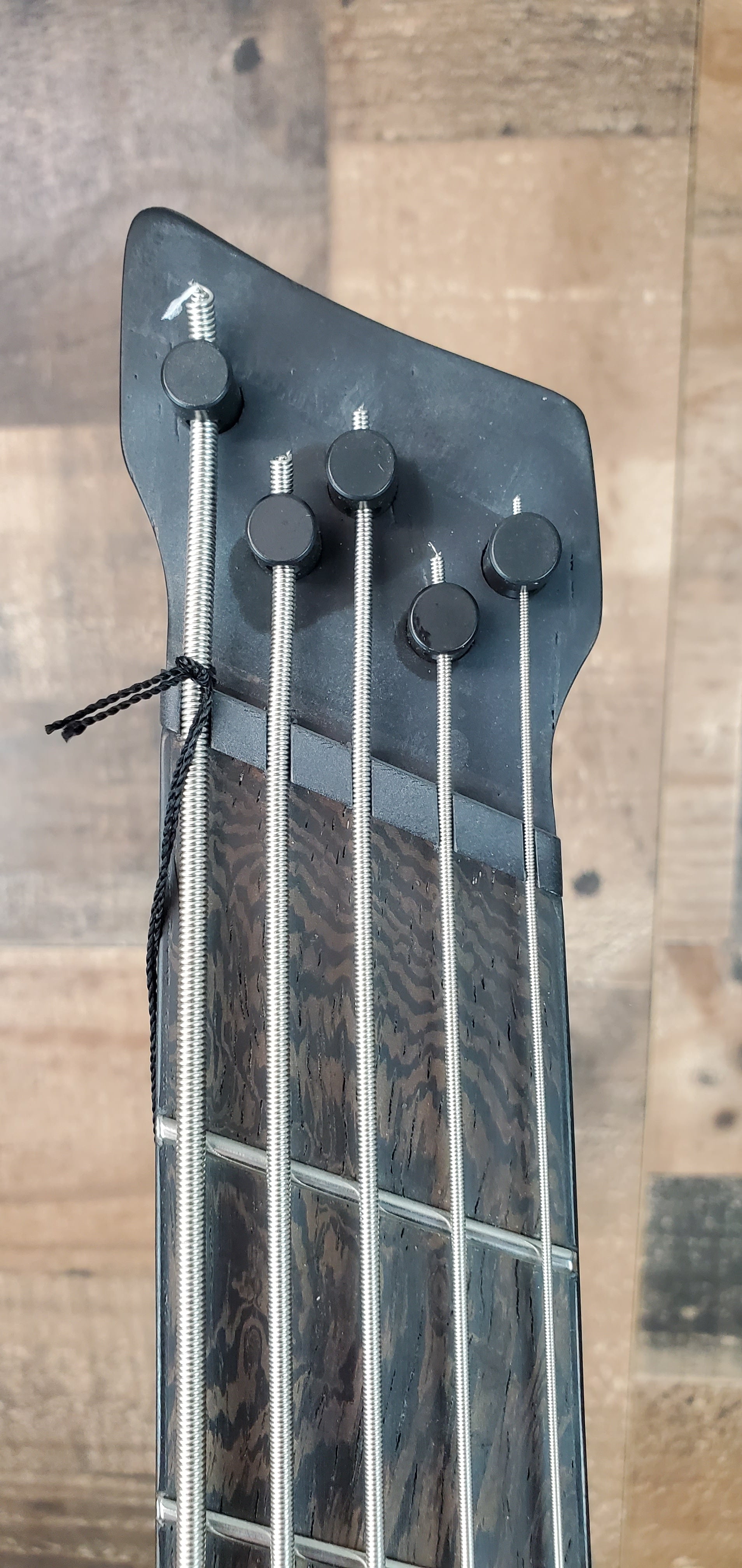 EHB1505SMS Bass Guitar, Florid Natural Low Gloss, Gig Bag, 650