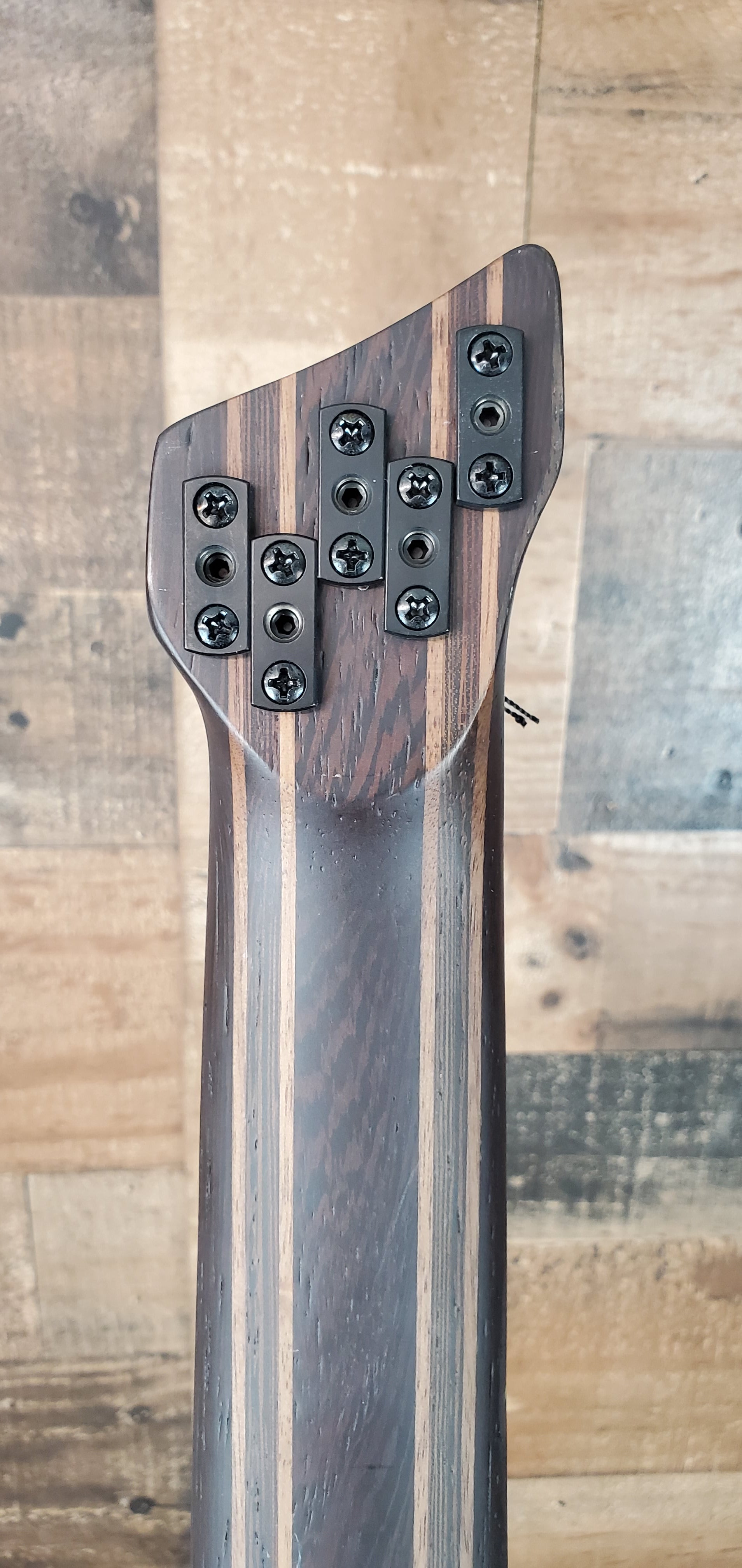 EHB1505SMS Bass Guitar, Florid Natural Low Gloss, Gig Bag, 650