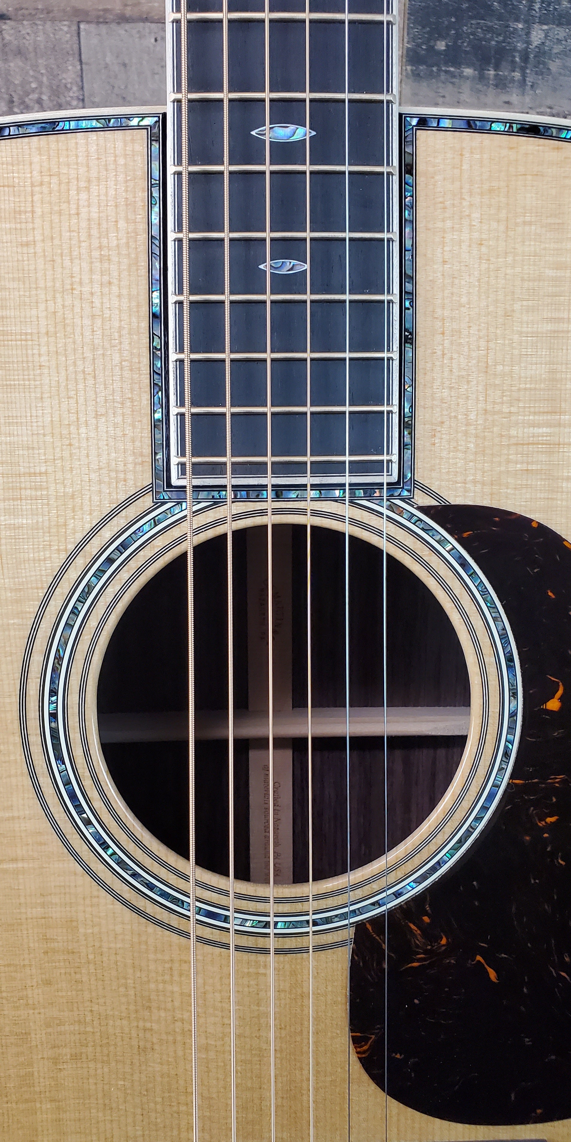 Martin D-42 Modern Deluxe Acoustic Guitar - Natural, Hardcase, Free Ship, #631