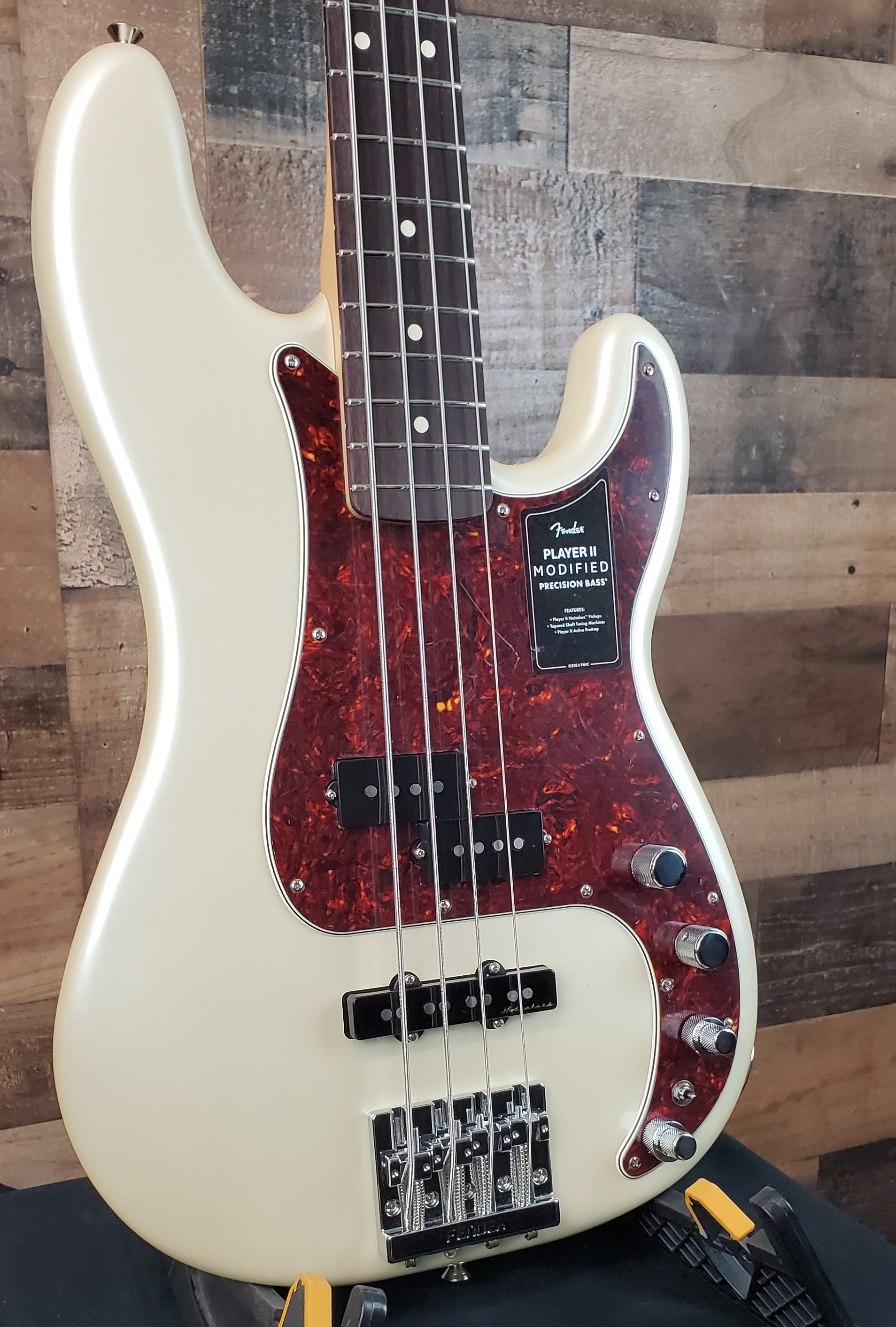 Player II Modified Active Precision Bass, Olympic Pearl, Gig Bag, 103