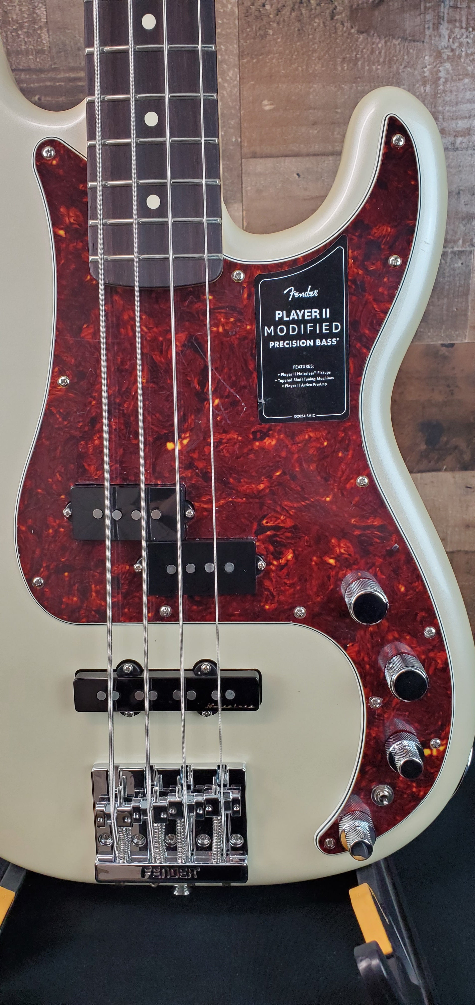 Player II Modified Active Precision Bass, Olympic Pearl, Gig Bag, 103