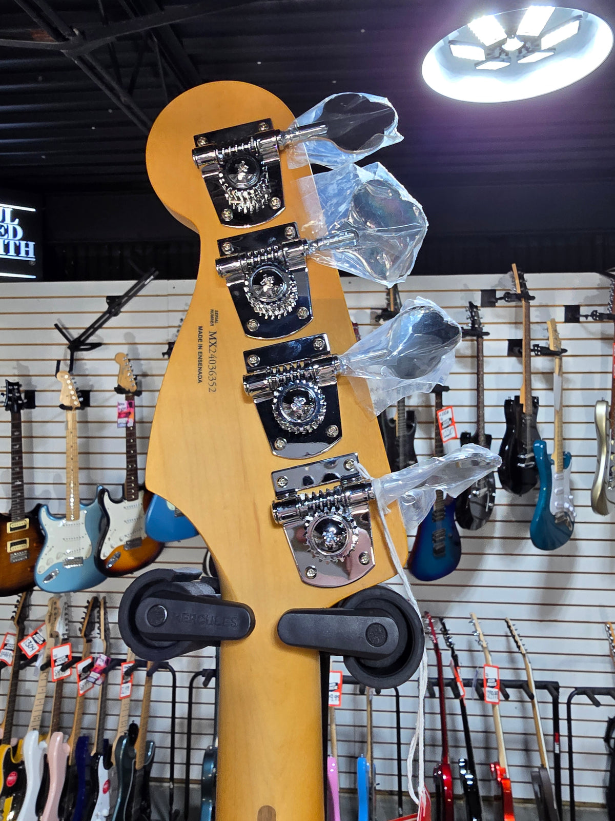 Fender Player II Jazz Bass Hialeah Yellow