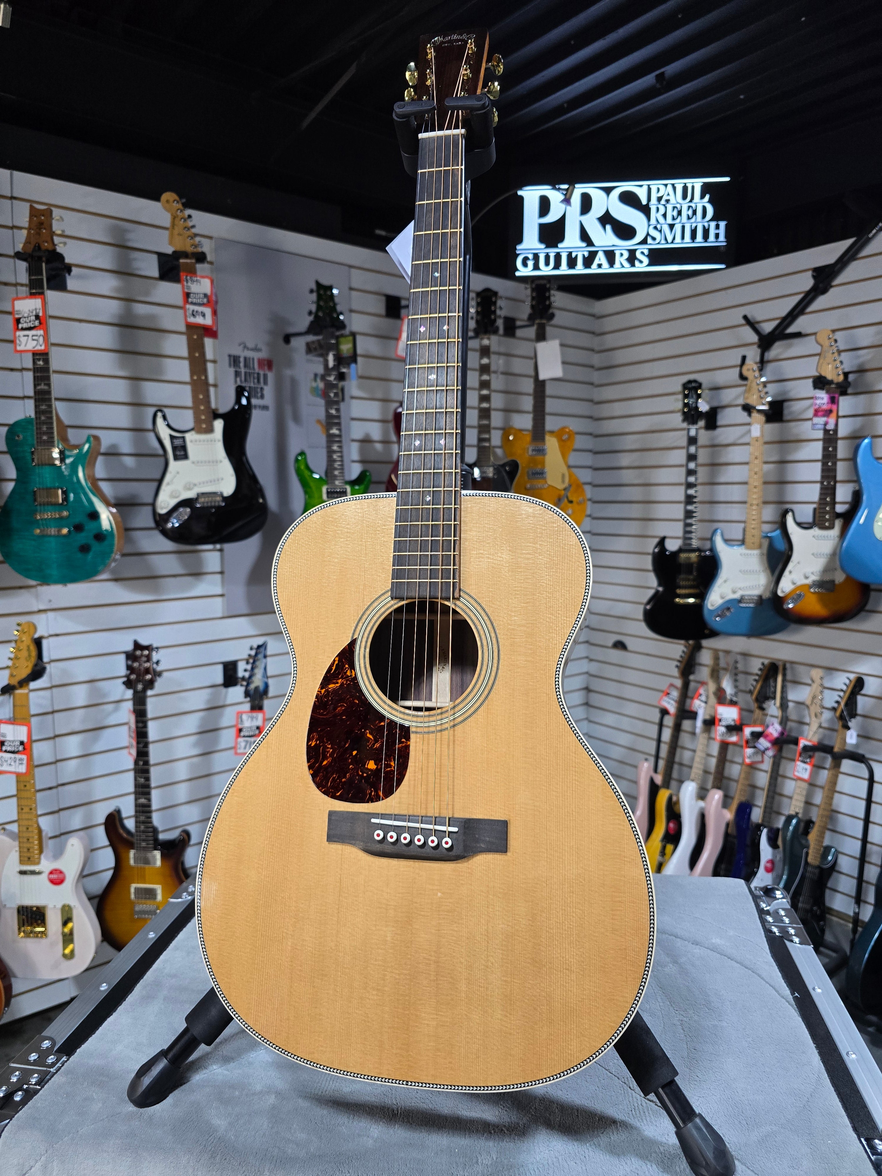 Martin OM-28 Modern Deluxe Left Handed Acoustic Guitar - Natural (2025) w/OHSC & PLEK*D #723