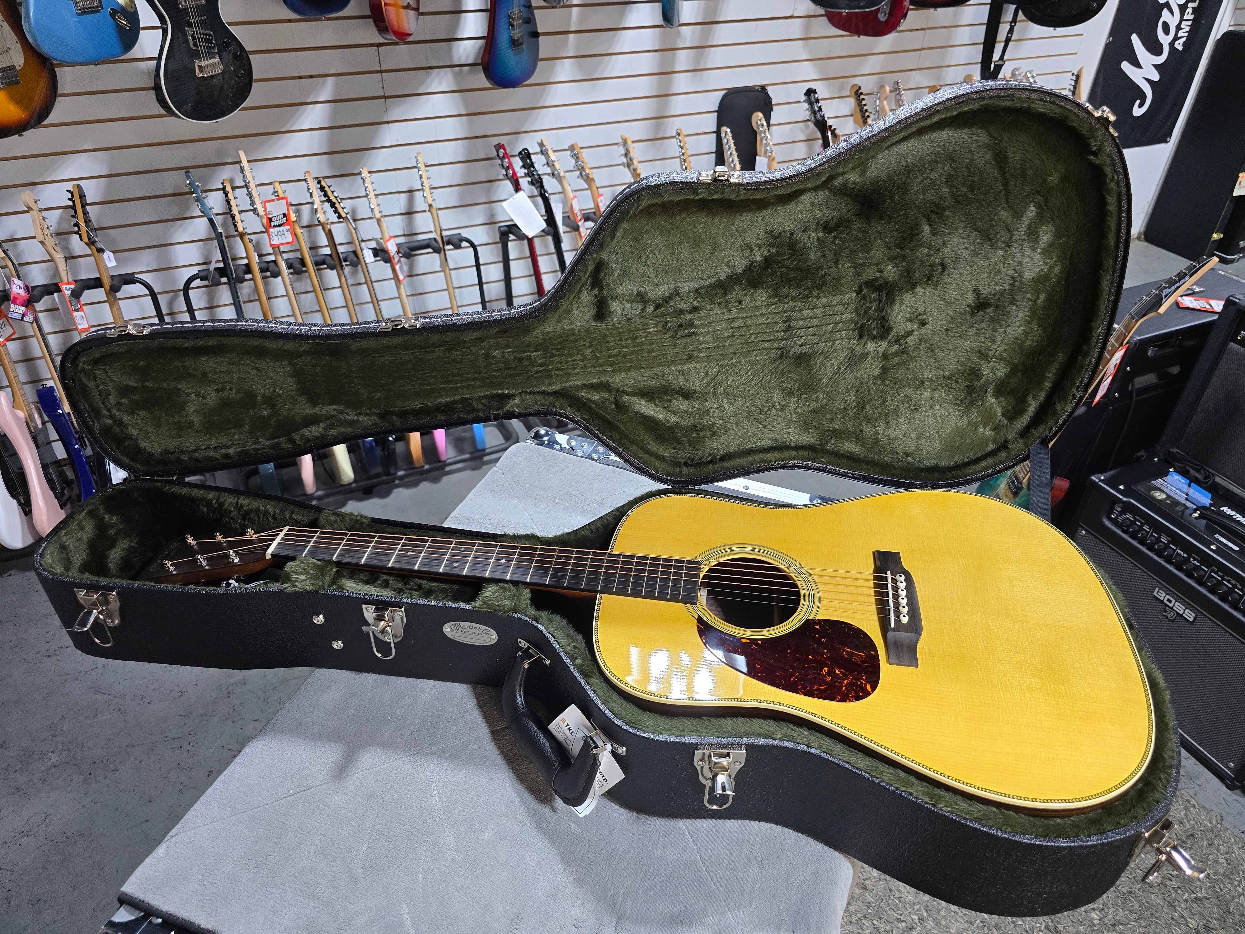 Martin Billy Strings Signature D-28 Left Handed Acoustic Guitar W/OHSC & PLEK*D #858