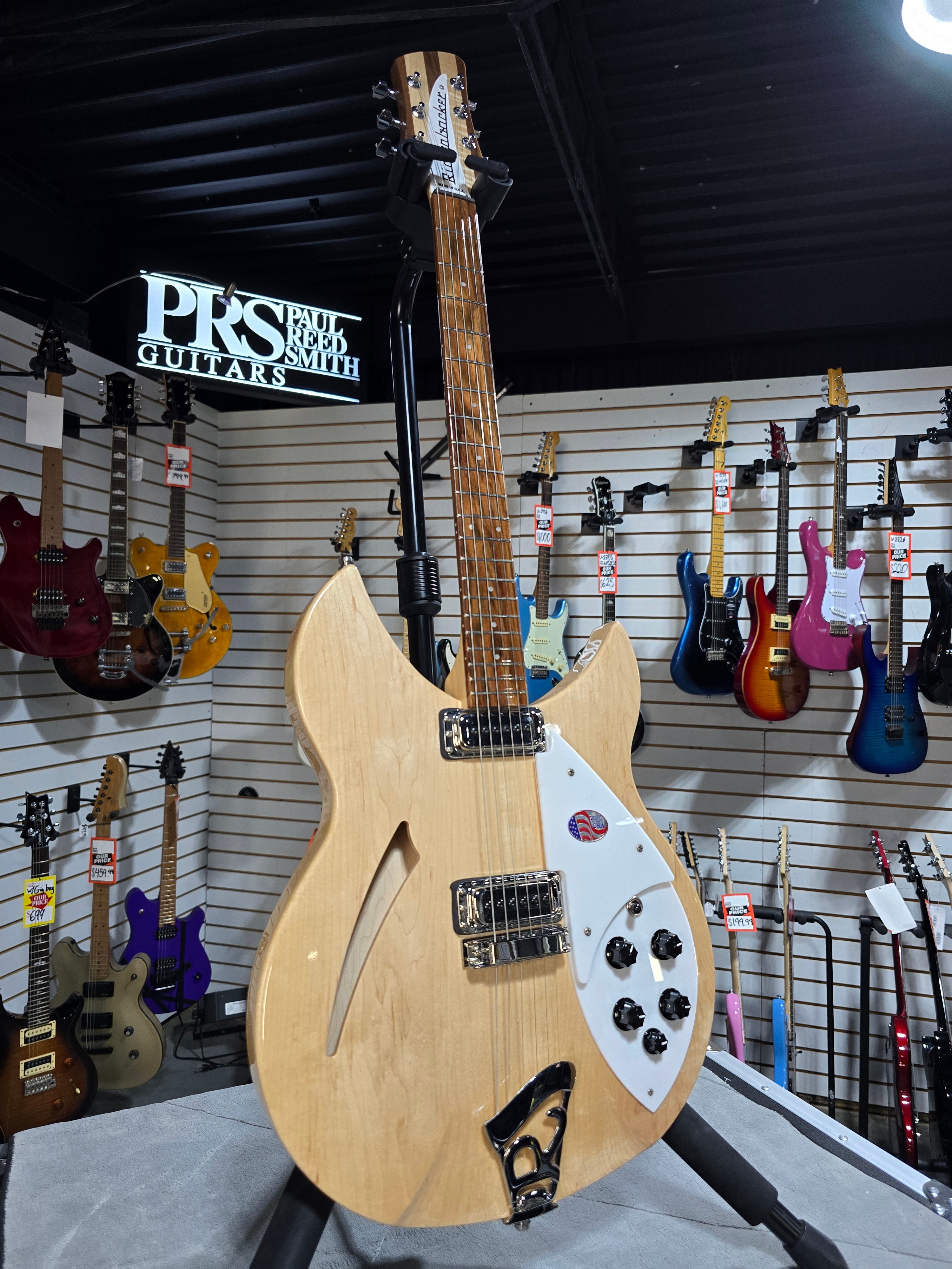 2025 Rickenbacker 330MG Guitar - Mapleglo W/OHSC #729