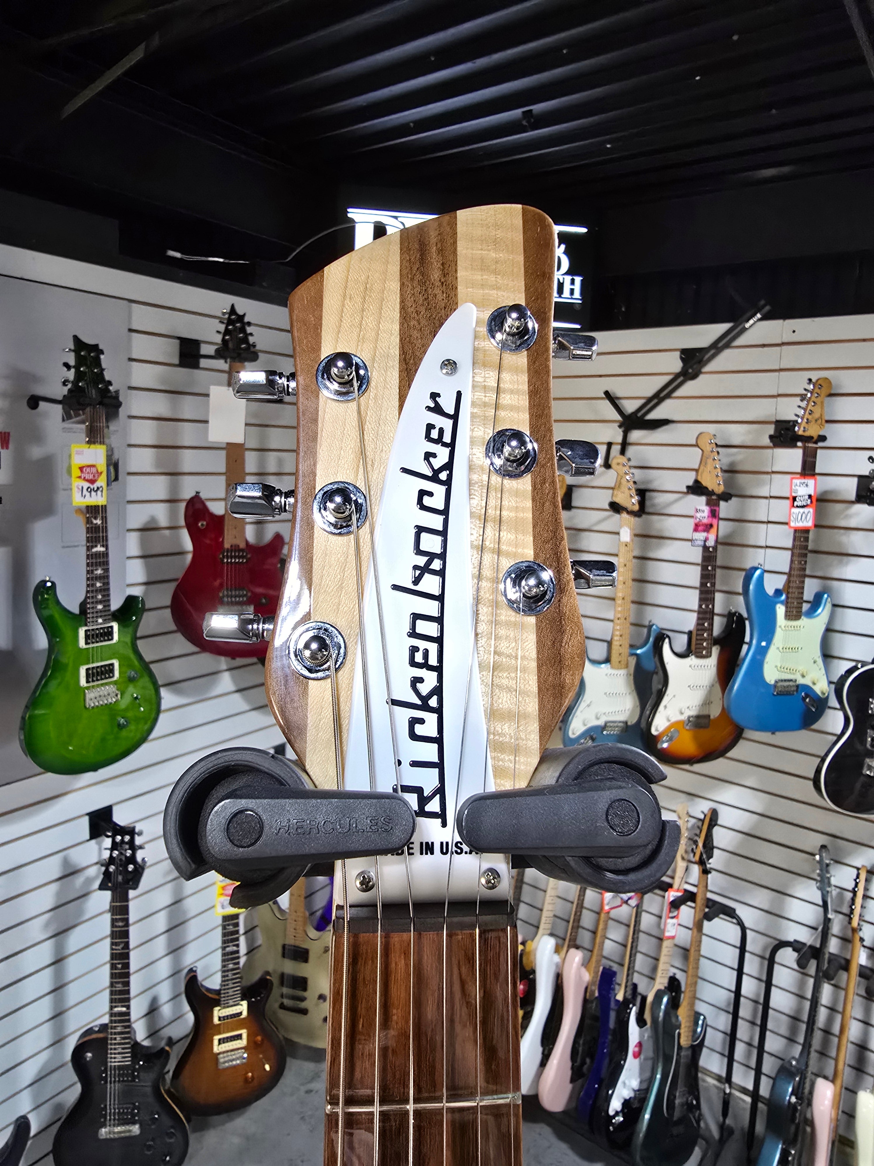2025 Rickenbacker 330MG Guitar - Mapleglo W/OHSC #729