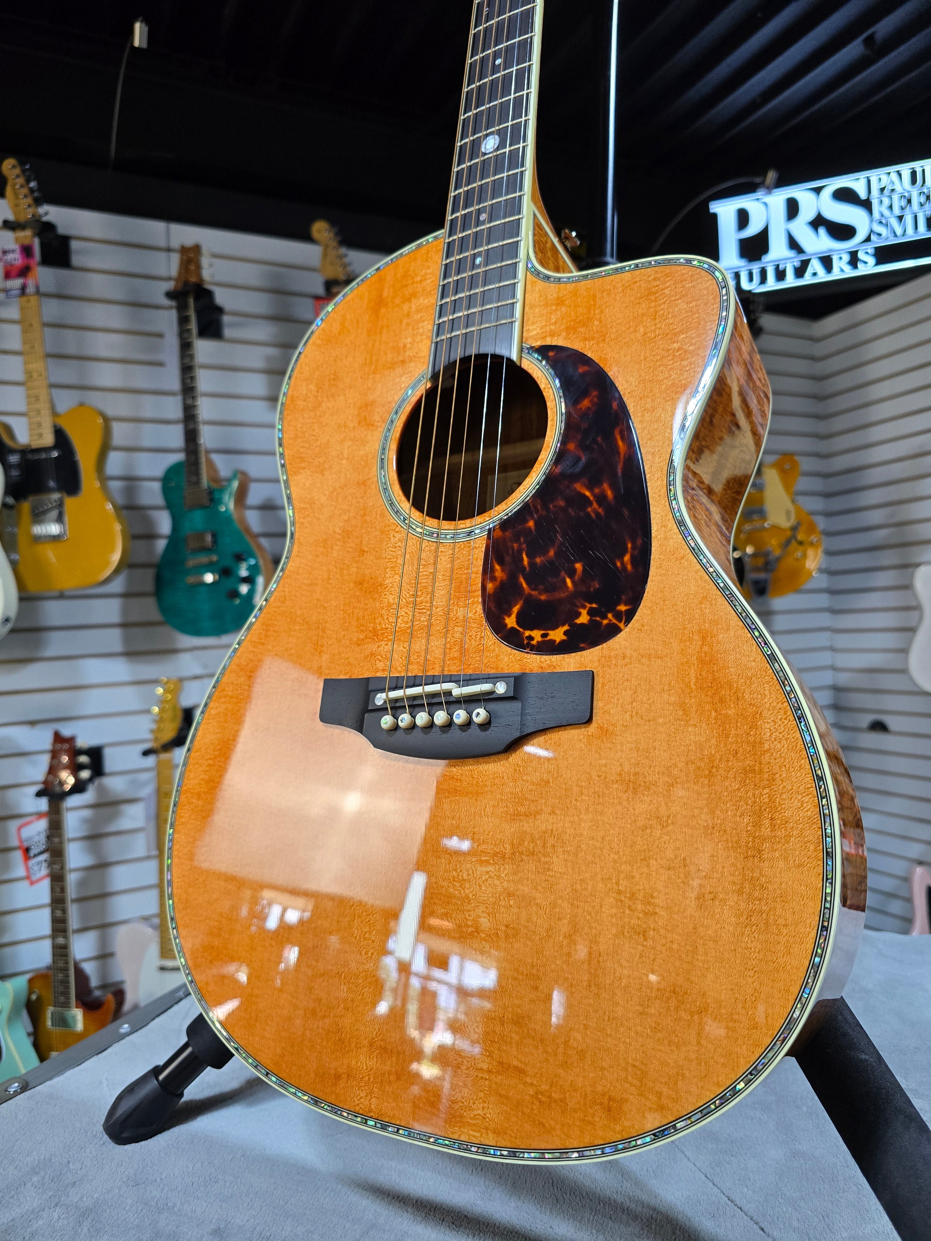 Takamine LTD2022 - Burnt Sienna Tint #195 GET PLEK'D!