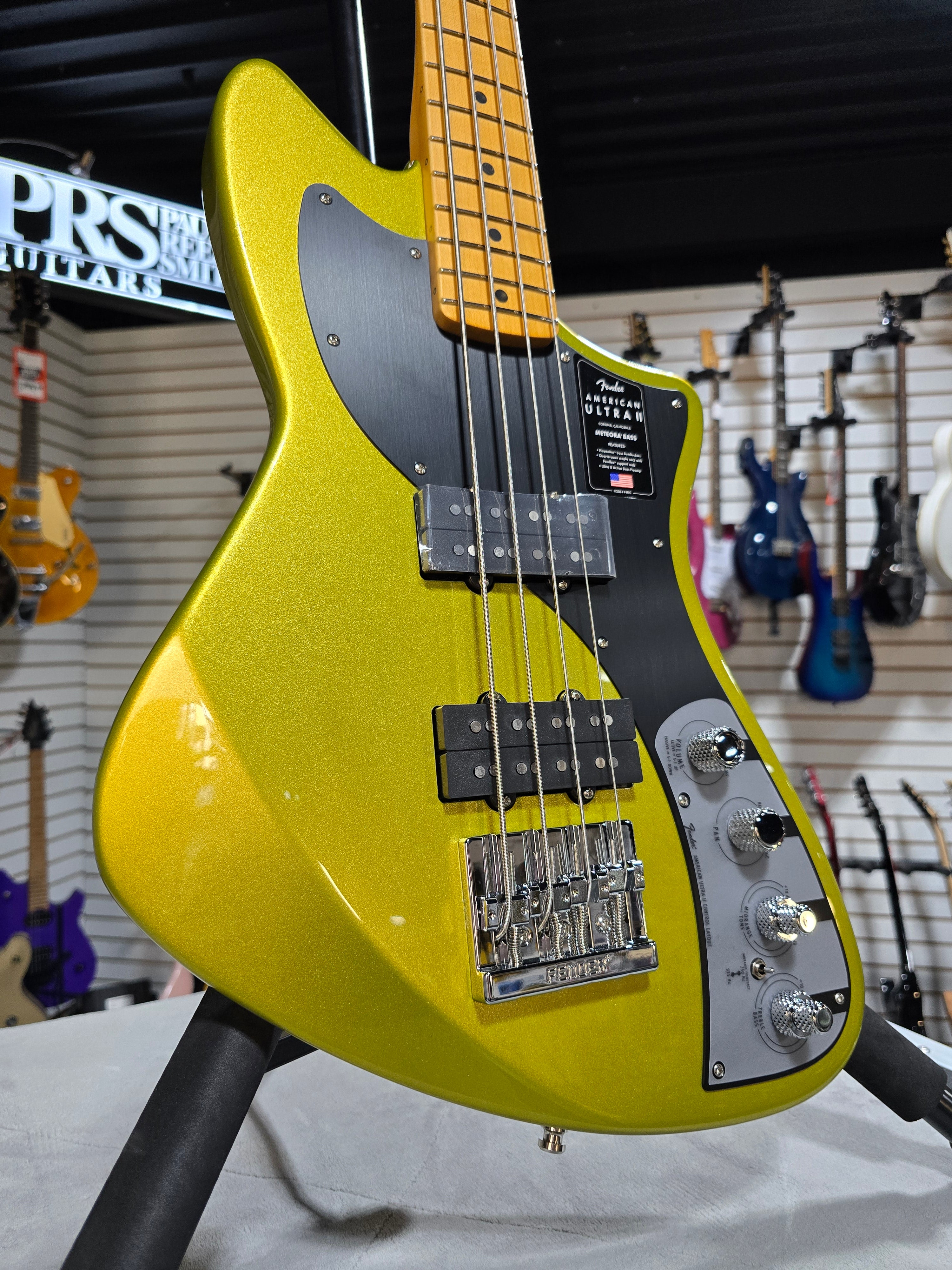 Fender American Ultra II Meteora Bass - Solar Flare - Maple Fingerboard w/ OHSC & PLEK*D #580