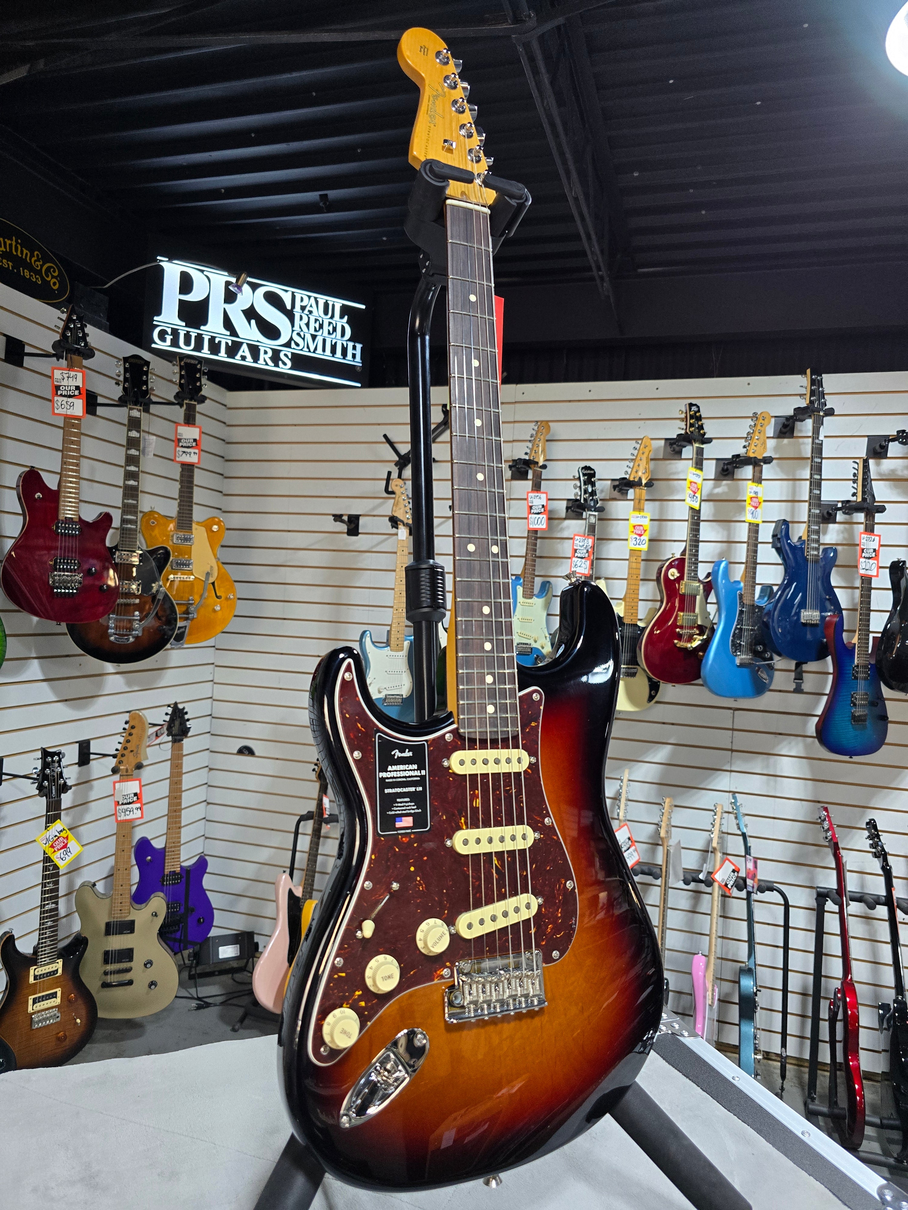 Fender American Professional II Stratocaster LH - 3 Color Sunburst w/Rosewood Fb + OSHC & PLEK*D #058