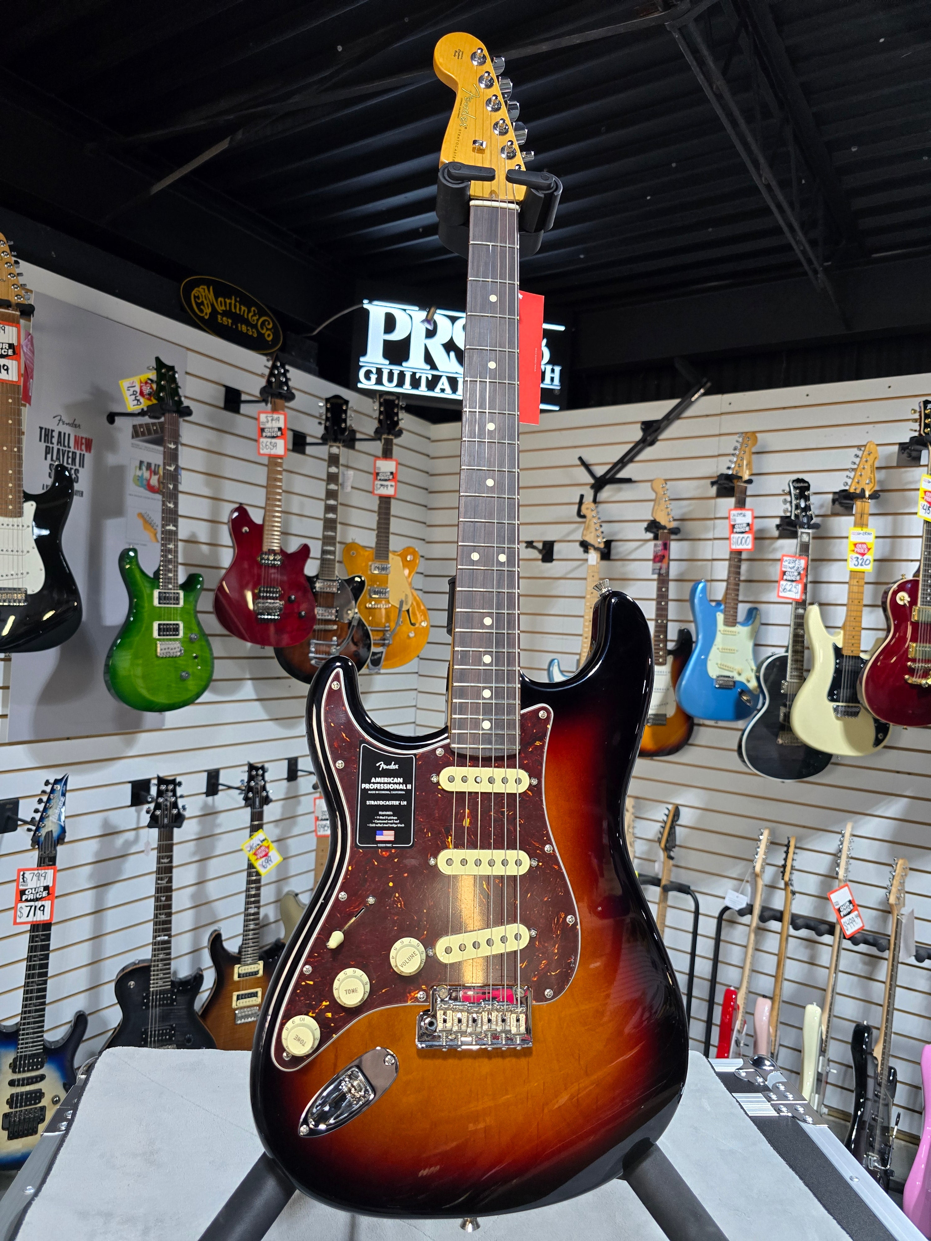 Fender American Professional II Stratocaster LH - 3 Color Sunburst w/Rosewood Fb + OSHC & PLEK*D #058