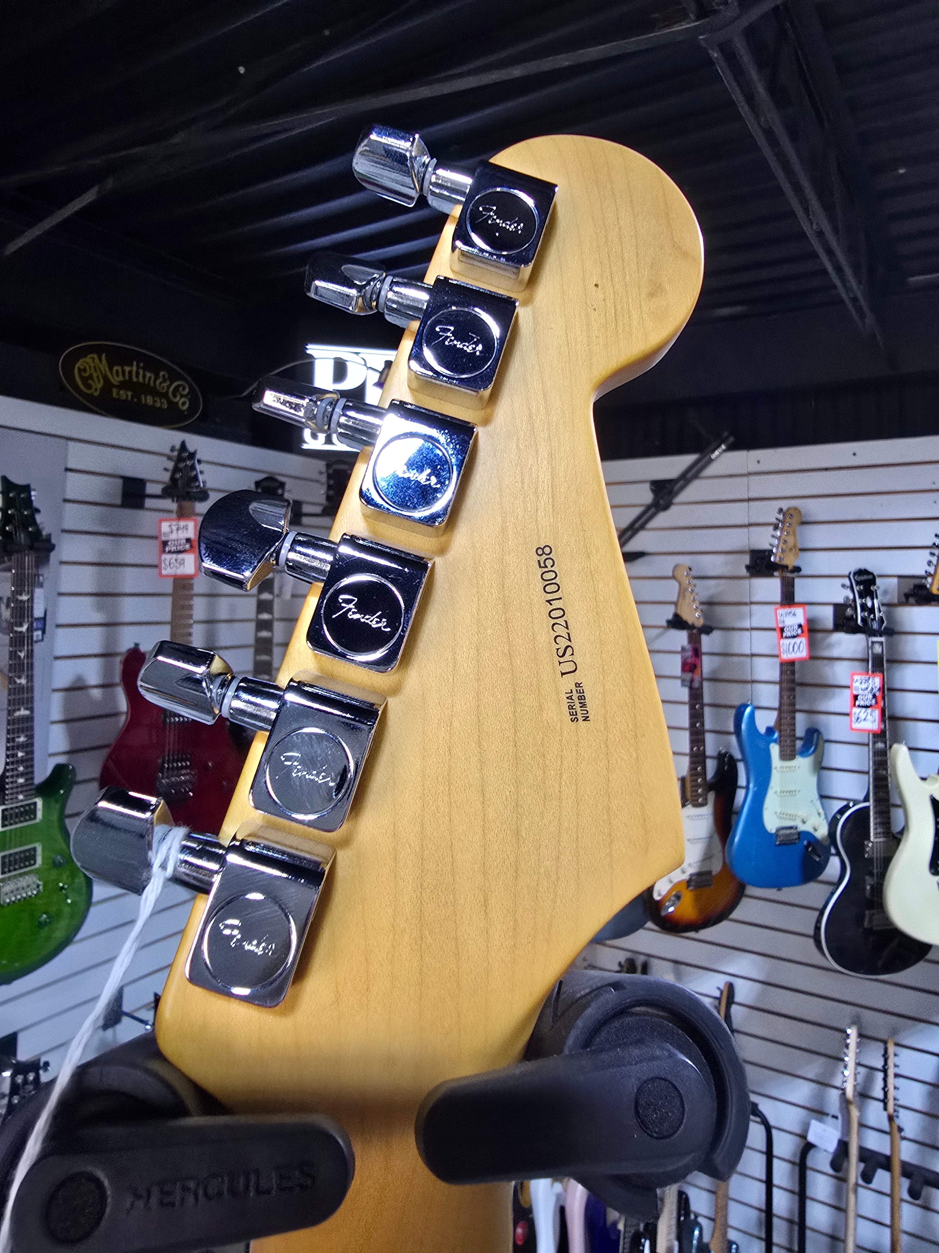 Fender American Professional II Stratocaster LH - 3 Color Sunburst w/Rosewood Fb + OSHC & PLEK*D #058