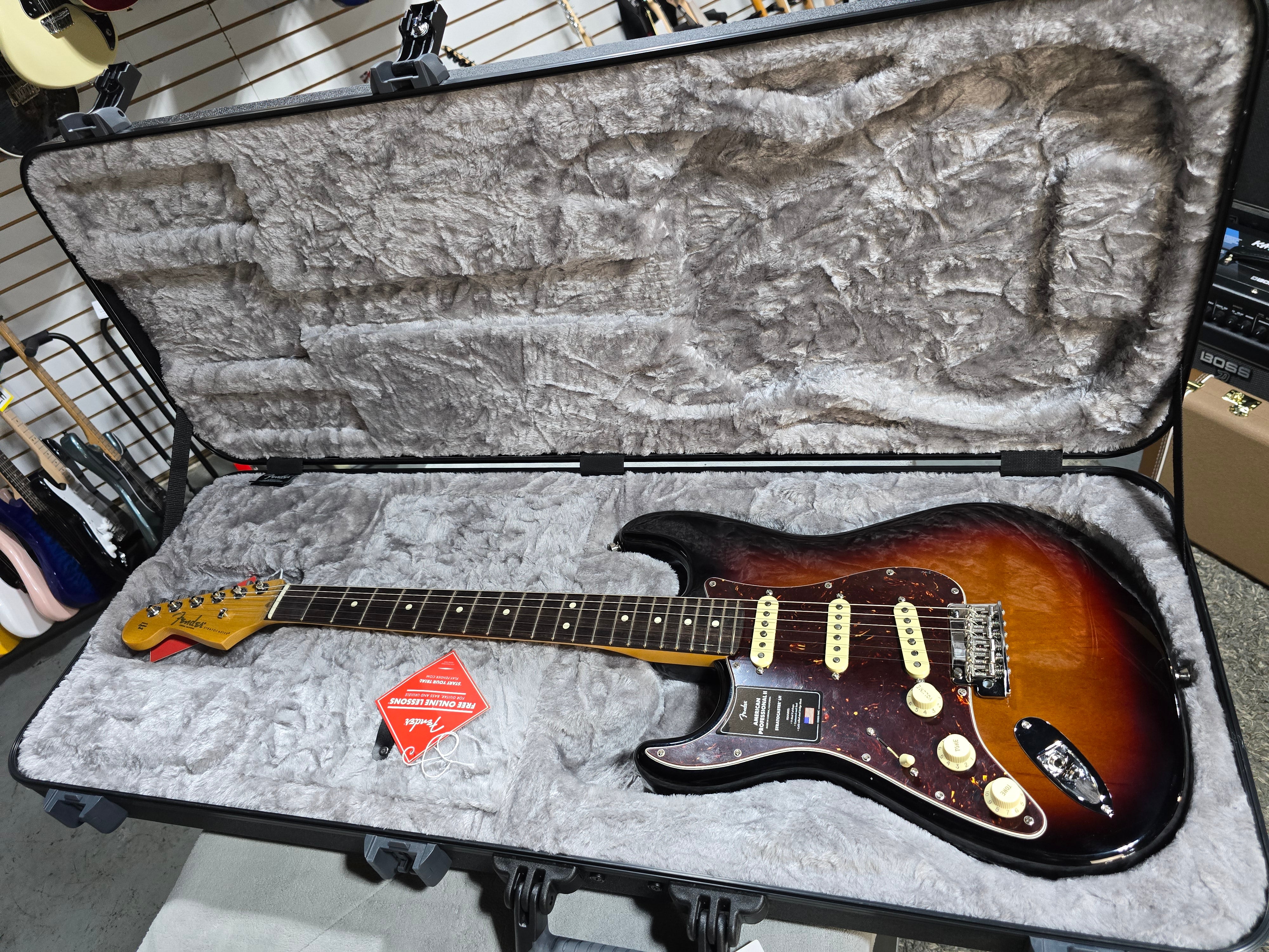 Fender American Professional II Stratocaster LH - 3 Color Sunburst w/Rosewood Fb + OSHC & PLEK*D #058