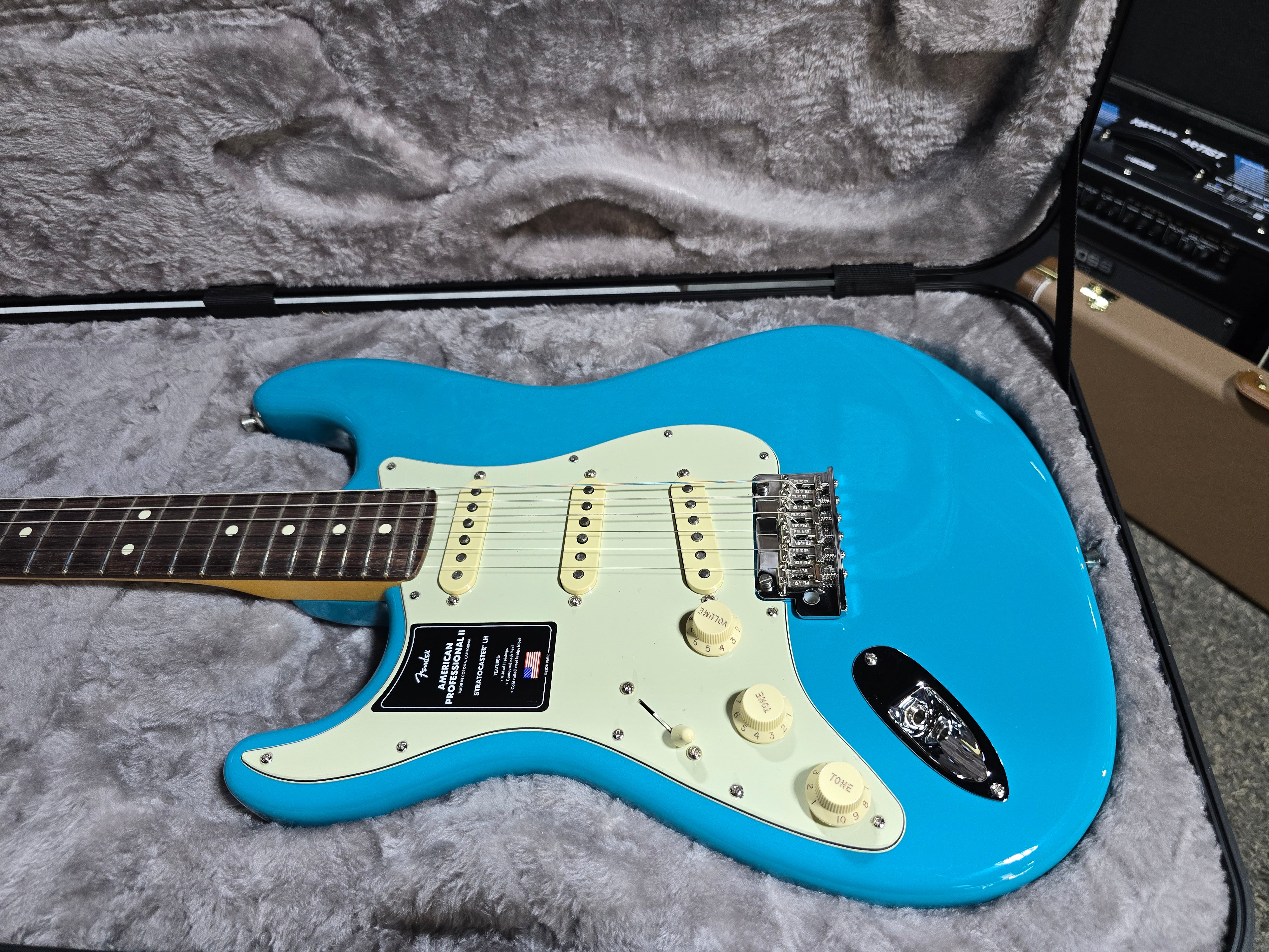 Fender American Professional II Stratocaster LH - Miami Blue w/Rosewood FB & OHSC + PLEK*D #693