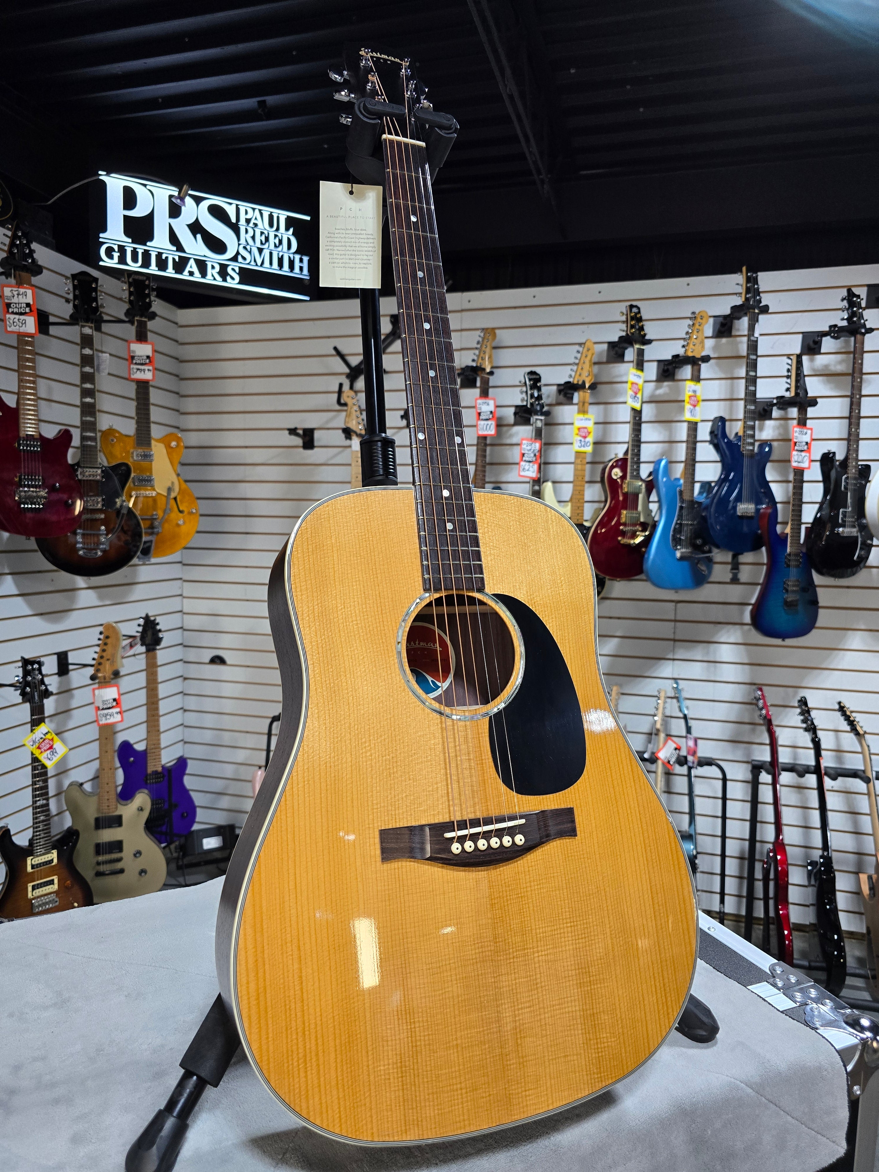 Eastman PCH2-D Acoustic Guitar - Natural w/ Gig Bag #701