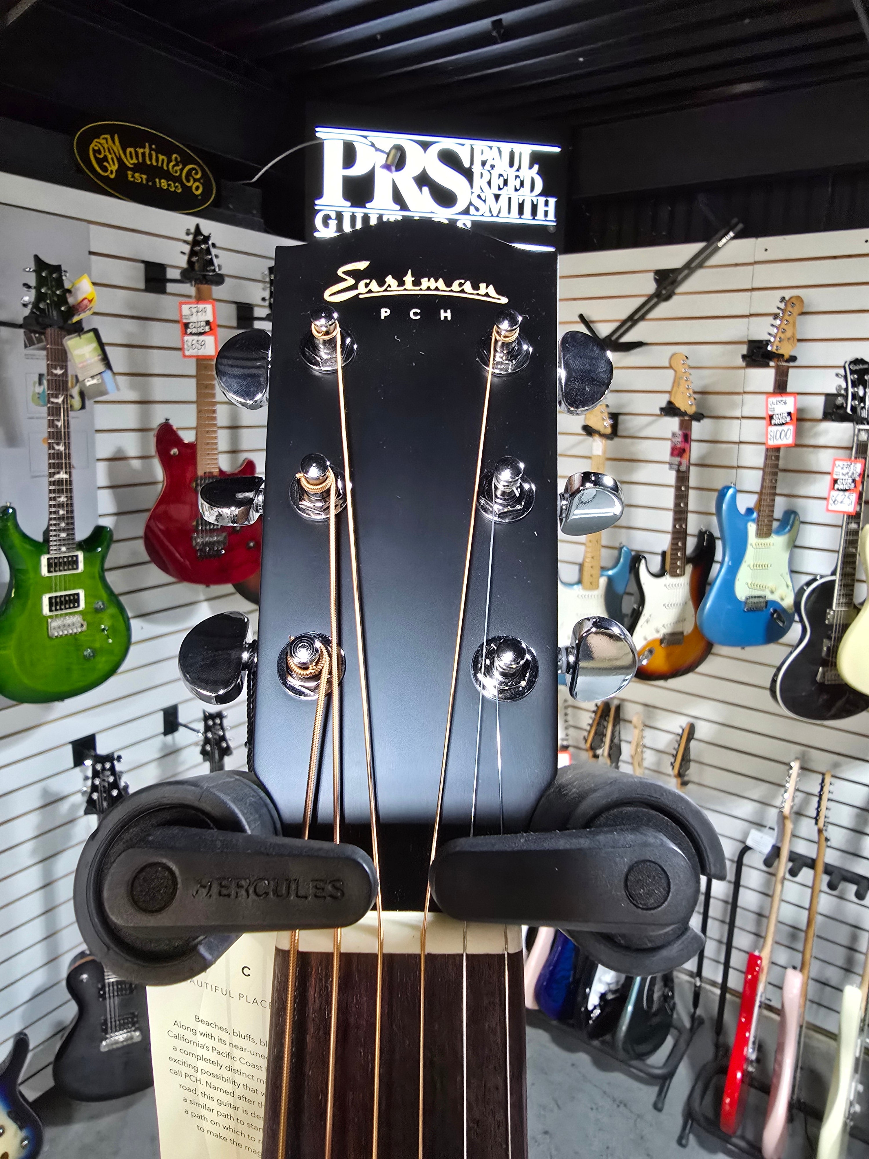 Eastman PCH2-D Acoustic Guitar - Natural w/ Gig Bag #701