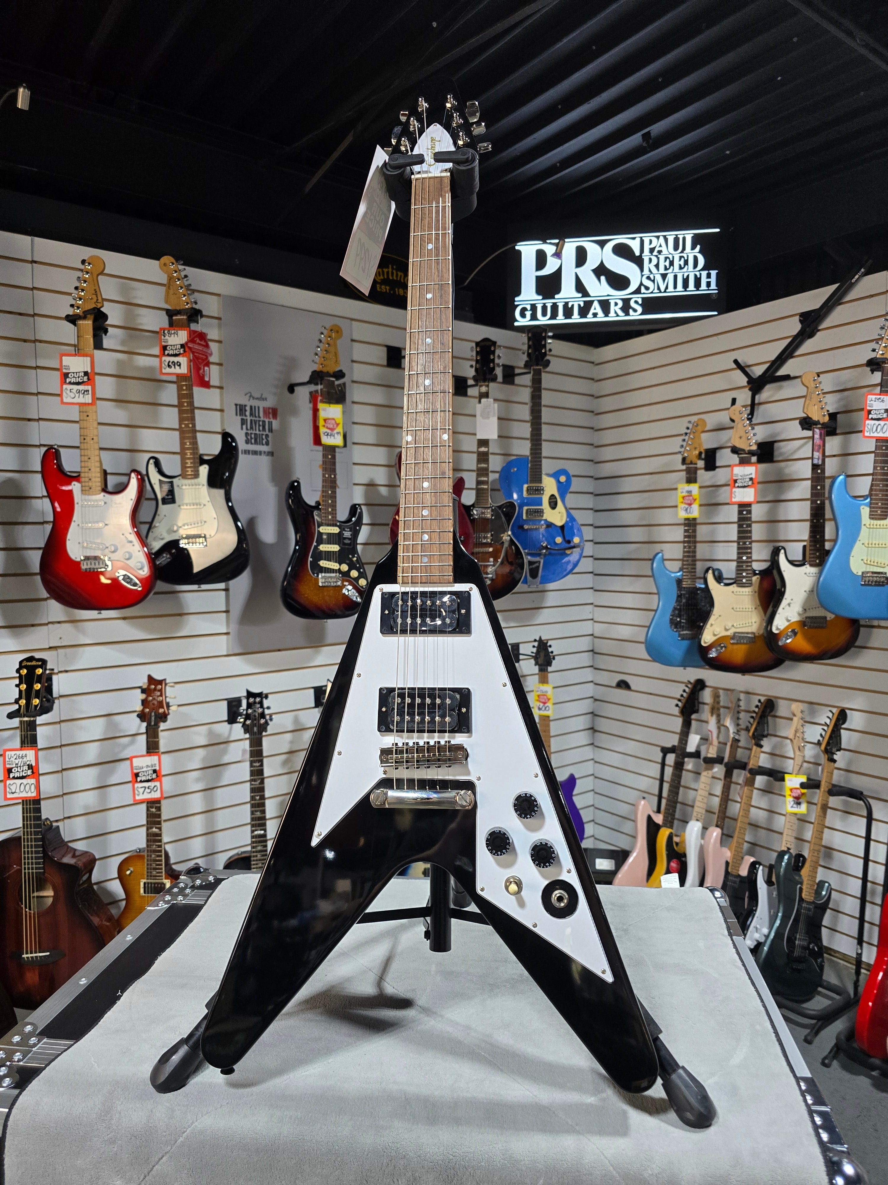 Epiphone Kirk Hammett 1979 Flying V - Ebony W/ OHSC & PLEK*D #902