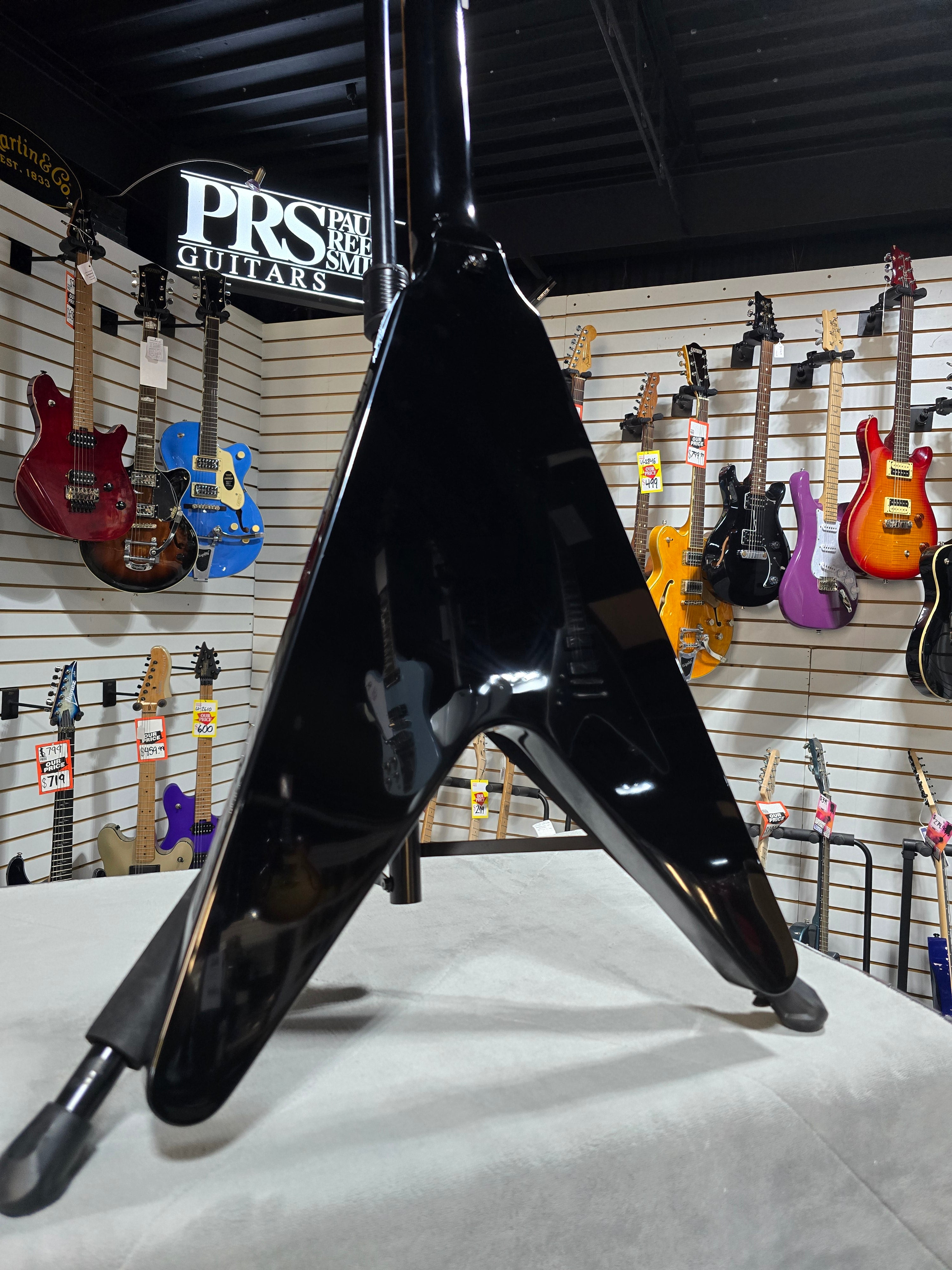 Epiphone Kirk Hammett 1979 Flying V - Ebony W/ OHSC & PLEK*D #902