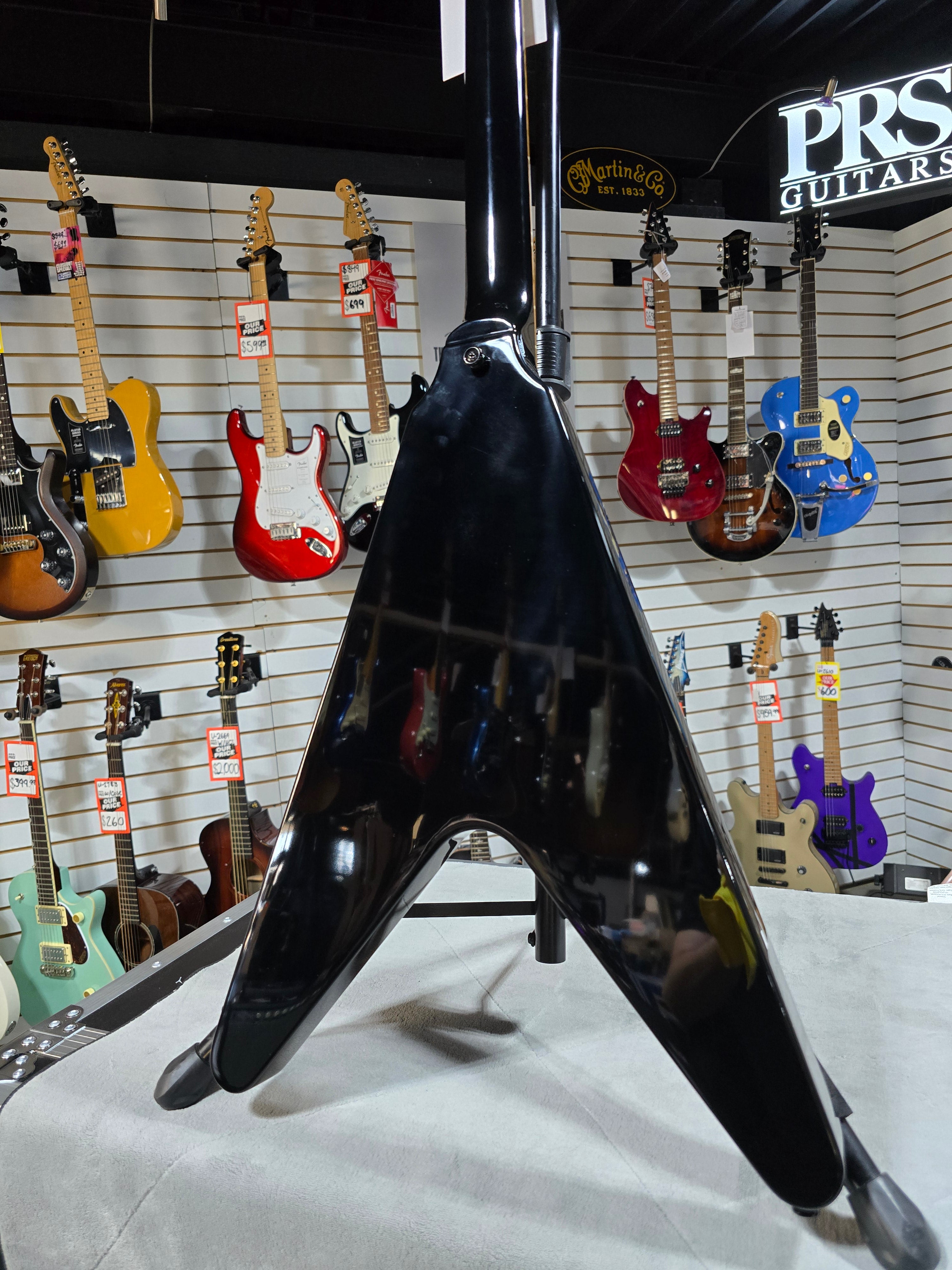 Epiphone Kirk Hammett 1979 Flying V - Ebony W/ OHSC & PLEK*D #902