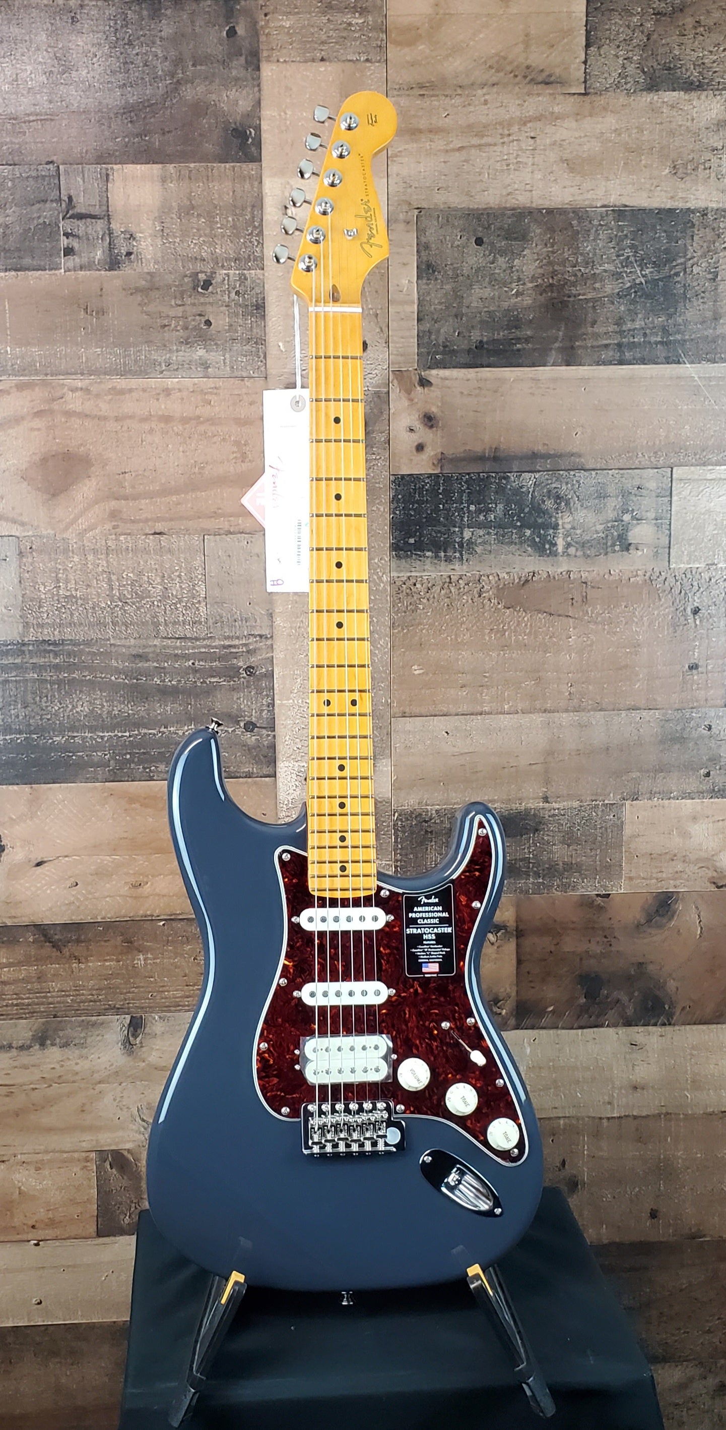 Fender American Professional Classic Stratocaster HSS Electric Guitar - Faded Black, Gig Bag, 538