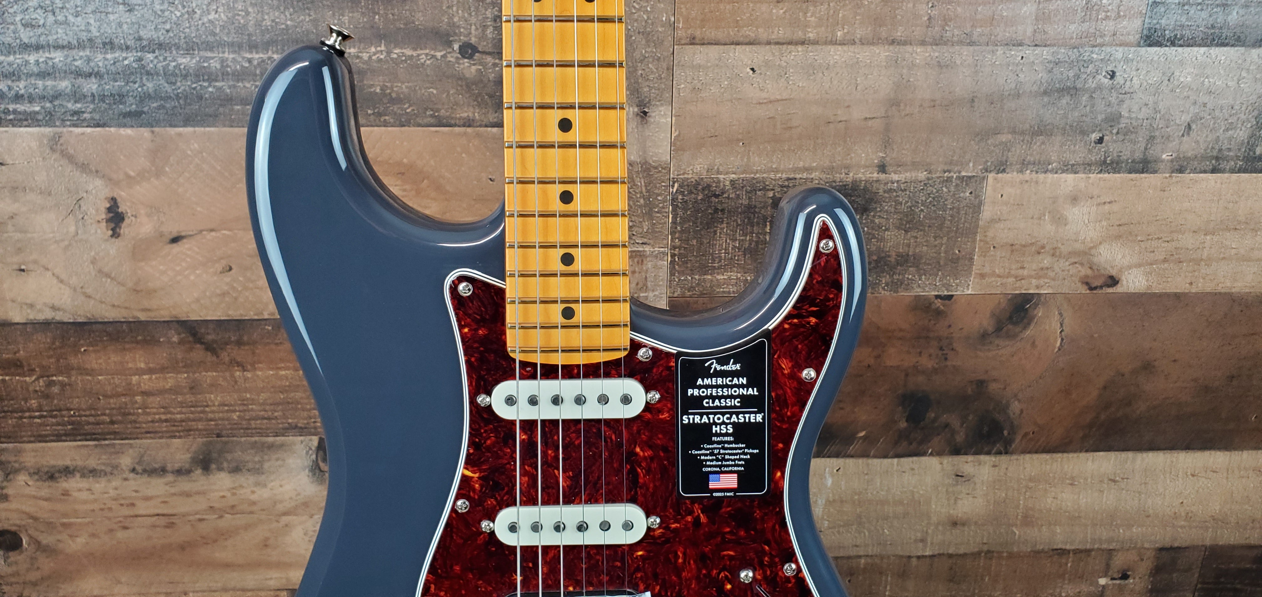 Fender American Professional Classic Stratocaster HSS Electric Guitar - Faded Black, Gig Bag, 538