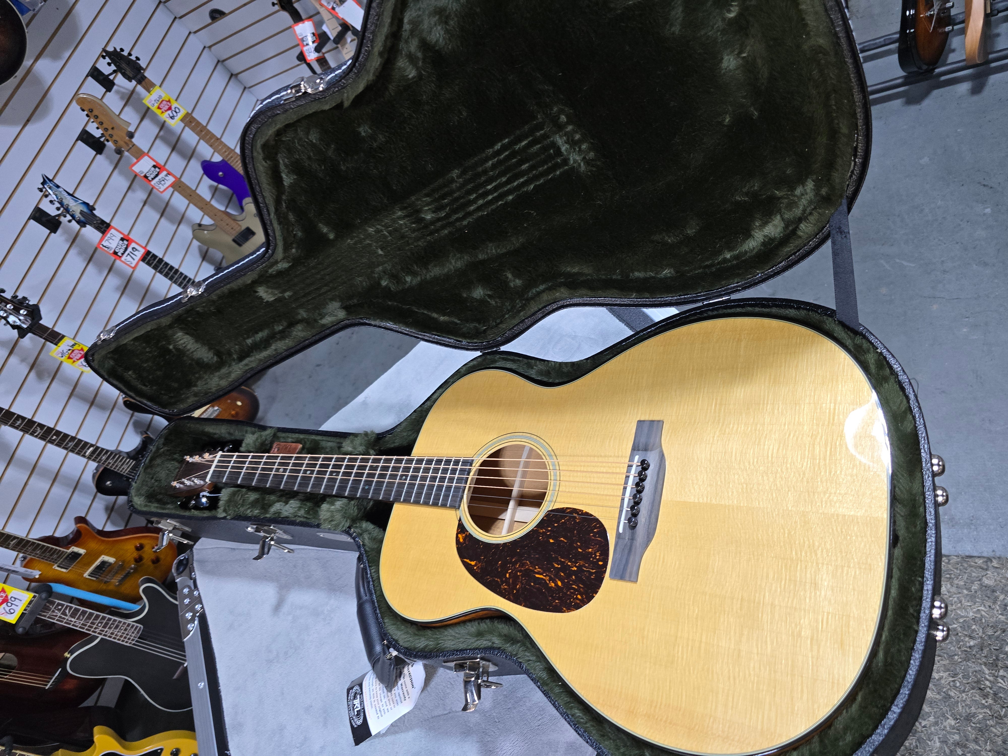 2025 Martin 000-18 Standard Series Left Handed Acoustic Guitar - Natural Aging Toner w/ OHSC & PLEK*D #839