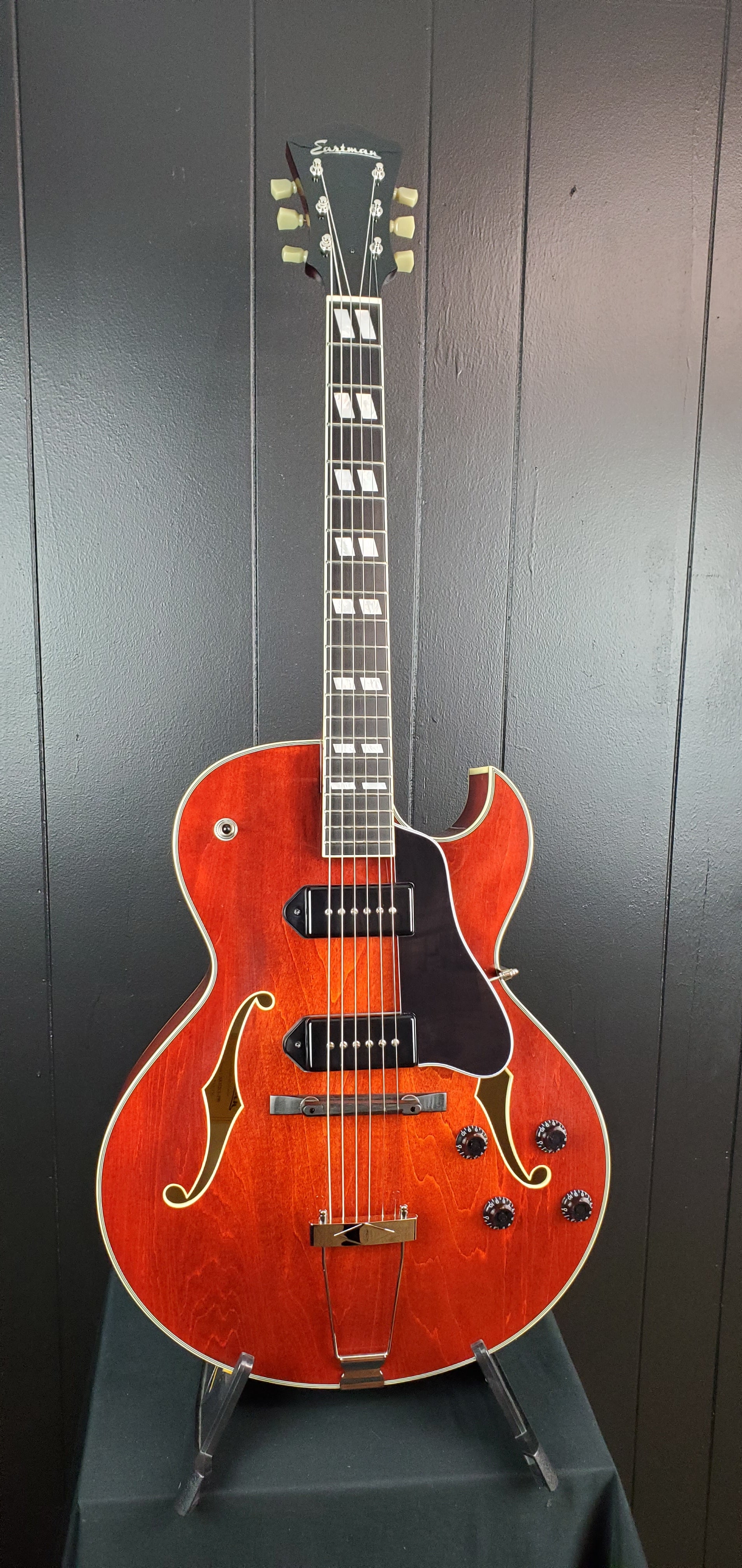 Eastman Guitars AR372CE-P90 Archtop Hollowbody Electric Guitar - Classic, #156