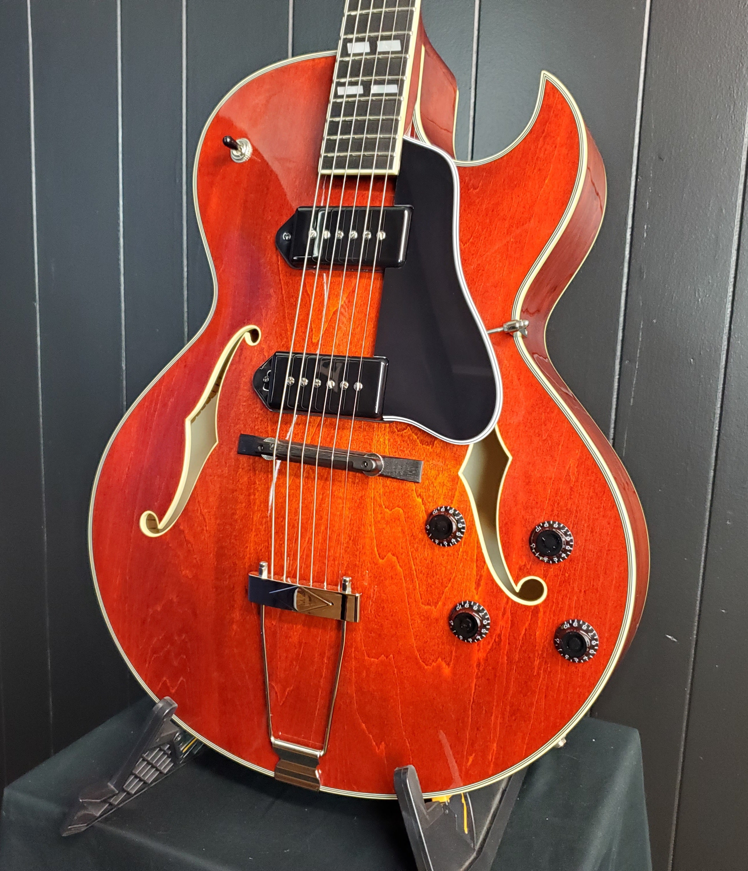 Eastman Guitars AR372CE-P90 Archtop Hollowbody Electric Guitar - Classic, #156