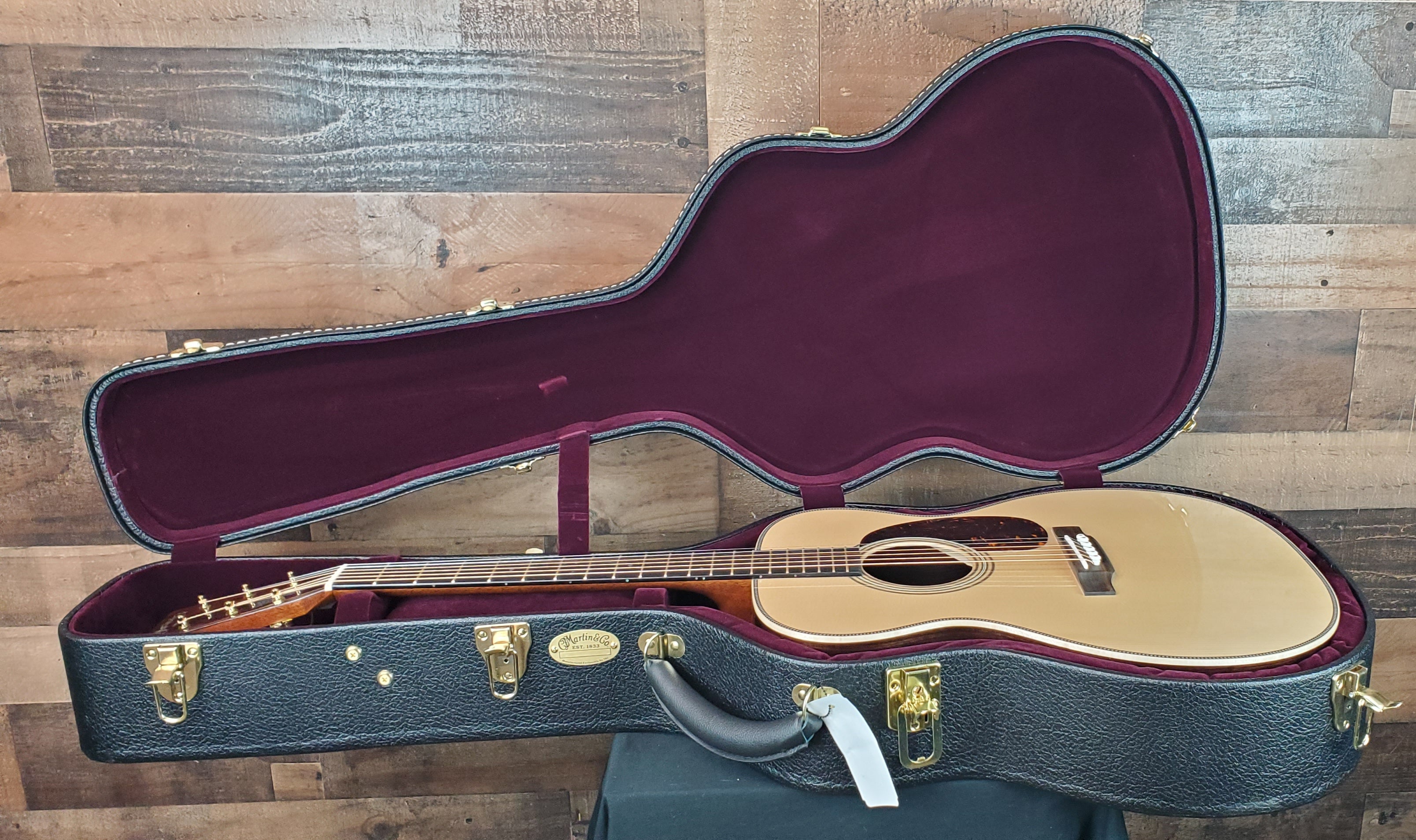 Martin 000-28 Modern Deluxe Acoustic Guitar - Natural FREE SHIP 532