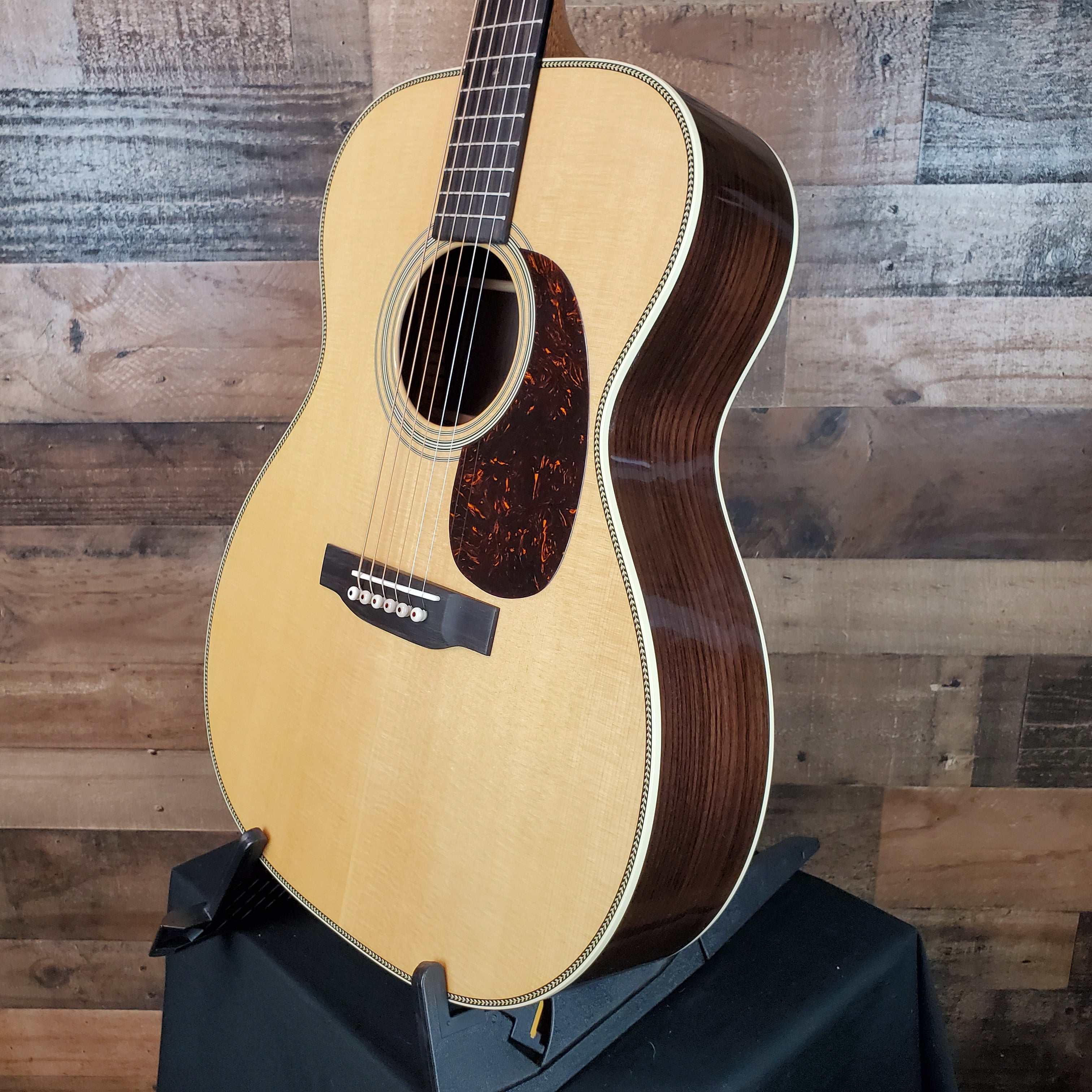 Martin 000-28 Standard Series, Natural Aging Toner, Free Ship, #044