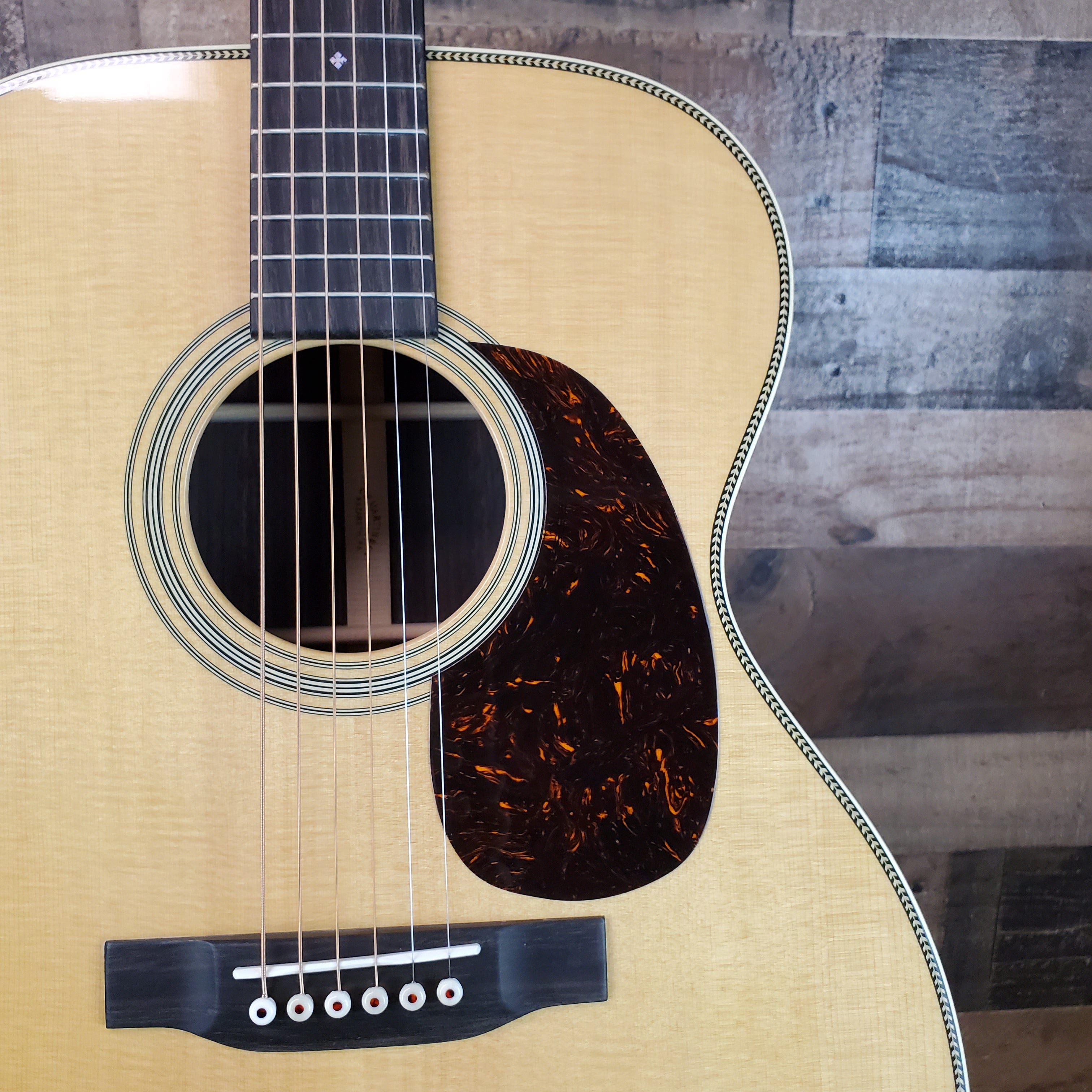 Martin 000-28 Standard Series, Natural Aging Toner, Free Ship, #044