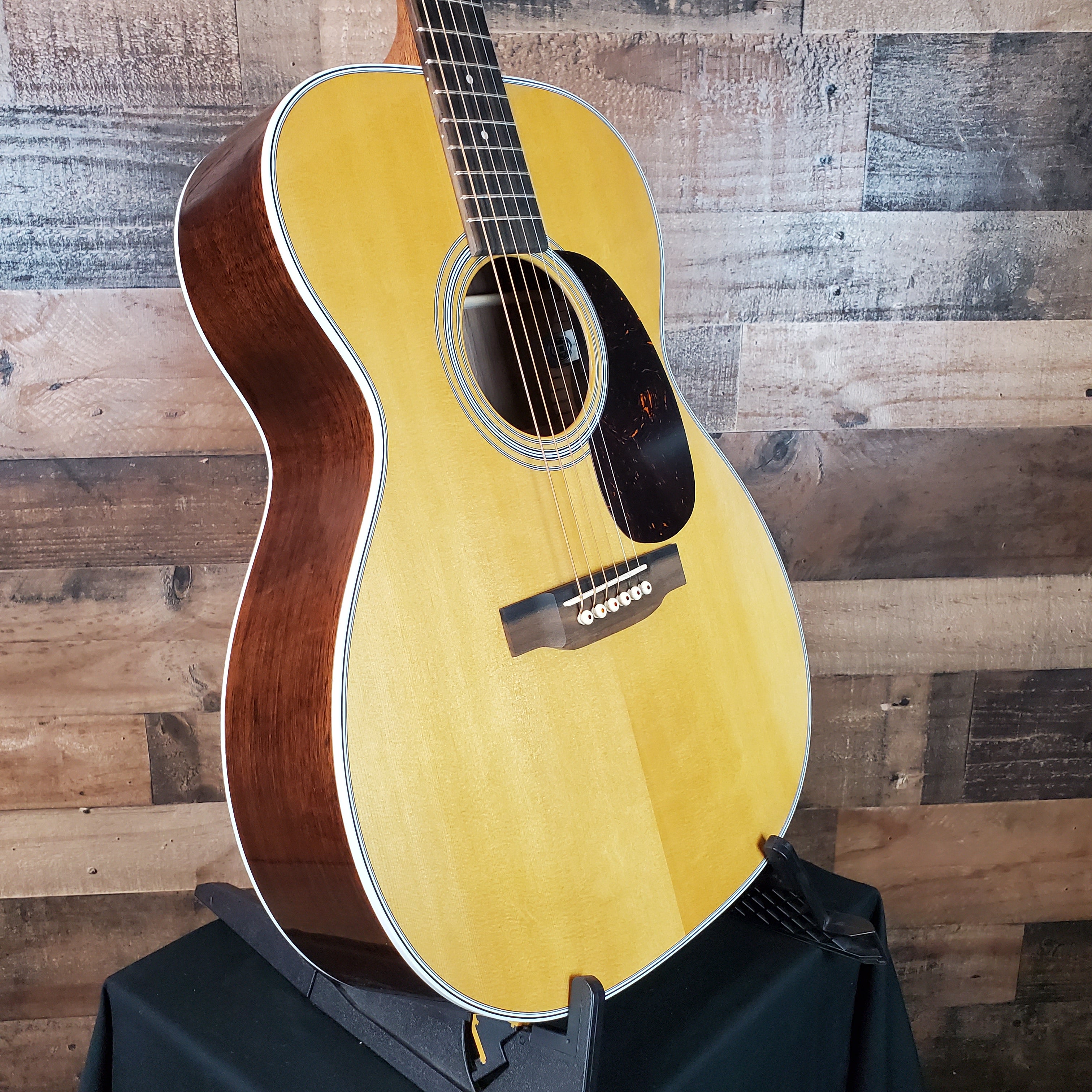 Martin Martin Road Series 000-13E Retro Walnut - Acoustic-electric Guitar - Natural Aging Toner 2026 - Gloss