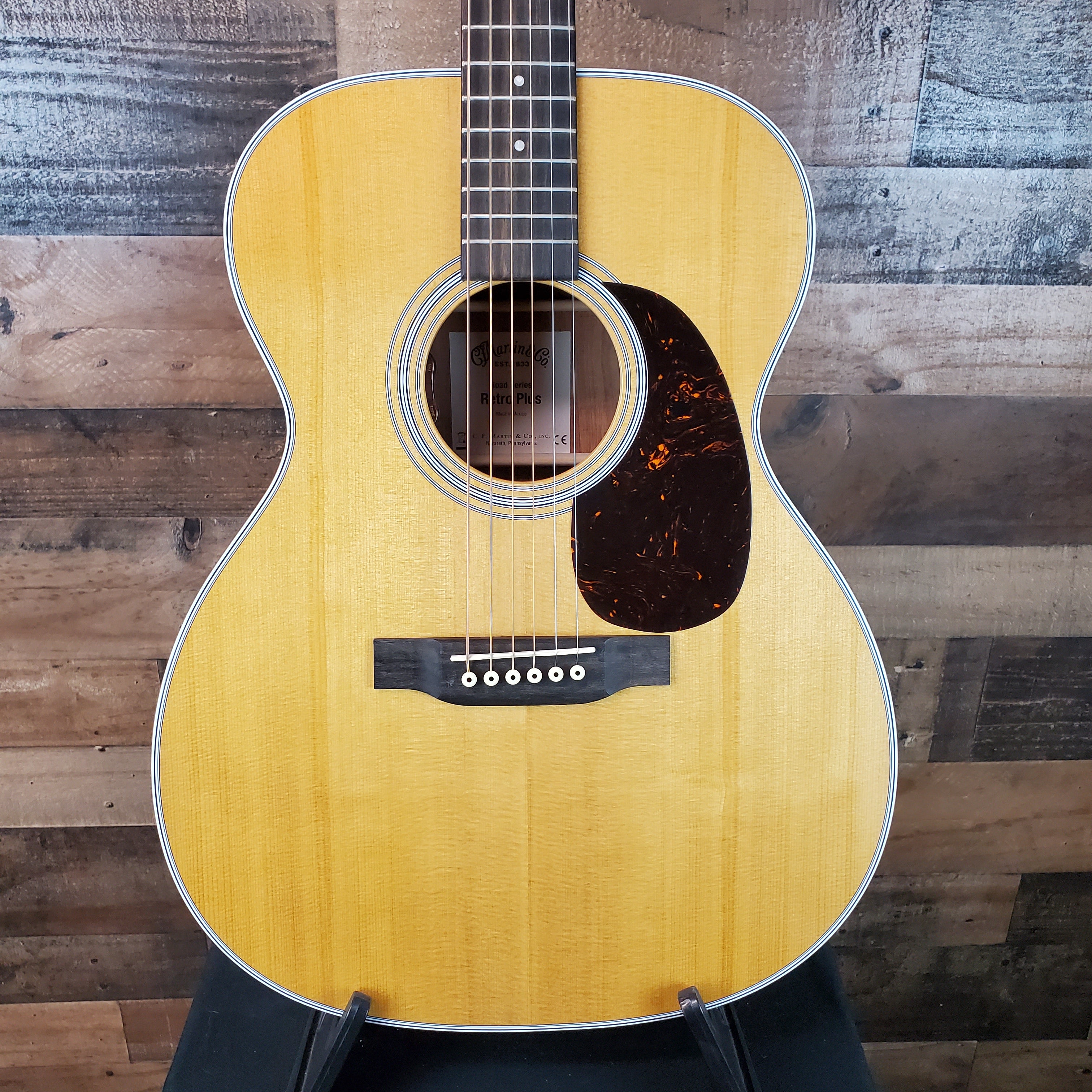 Martin Road Series 000E Retro Plus Granadillo Acoustic-electric Guitar