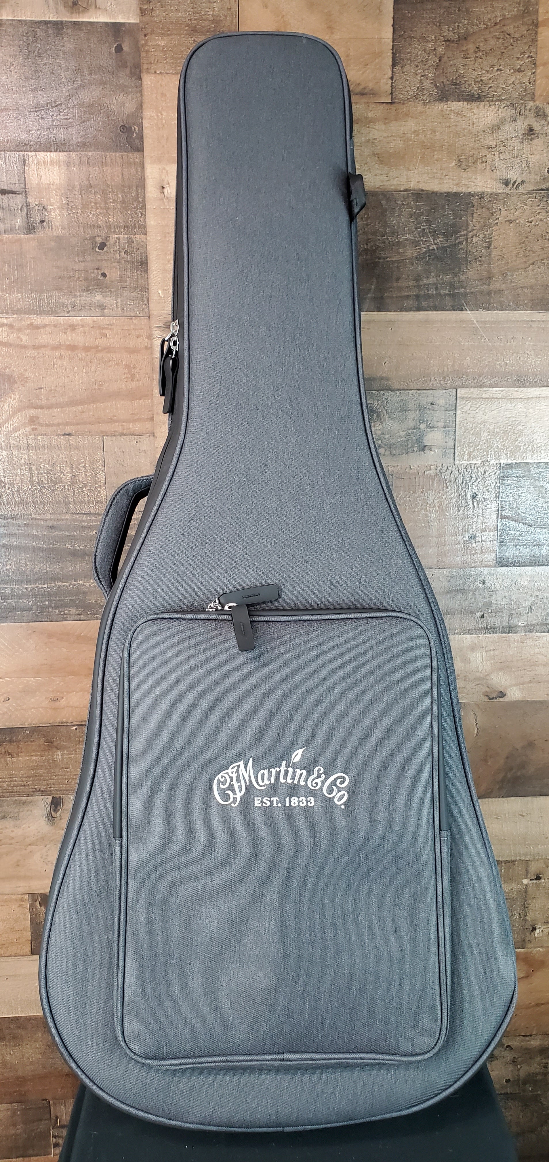 Martin Road Series 000E Retro Plus Granadillo Acoustic-electric Guitar