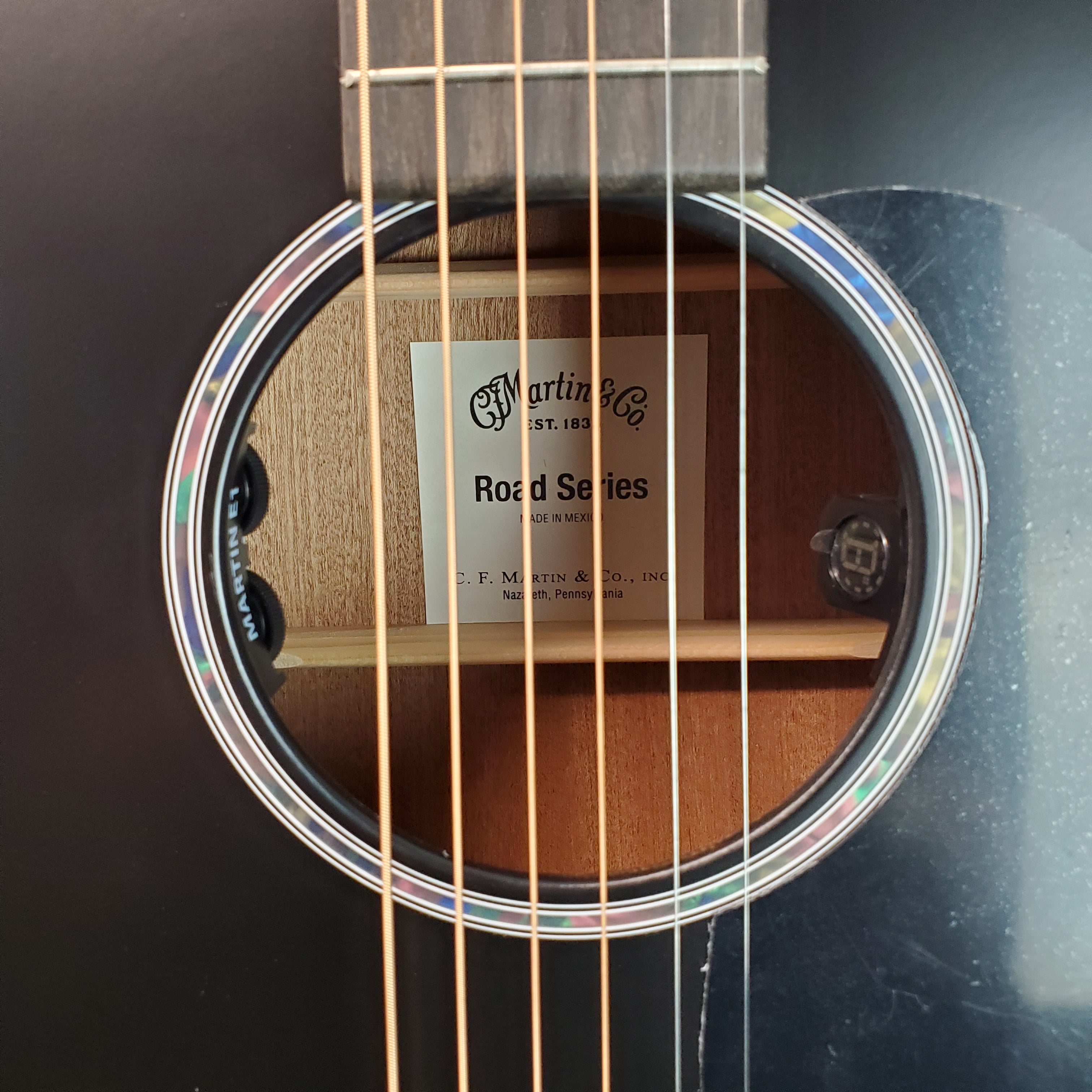 Martin Road Series DC-10E Modern 2026- Black 883