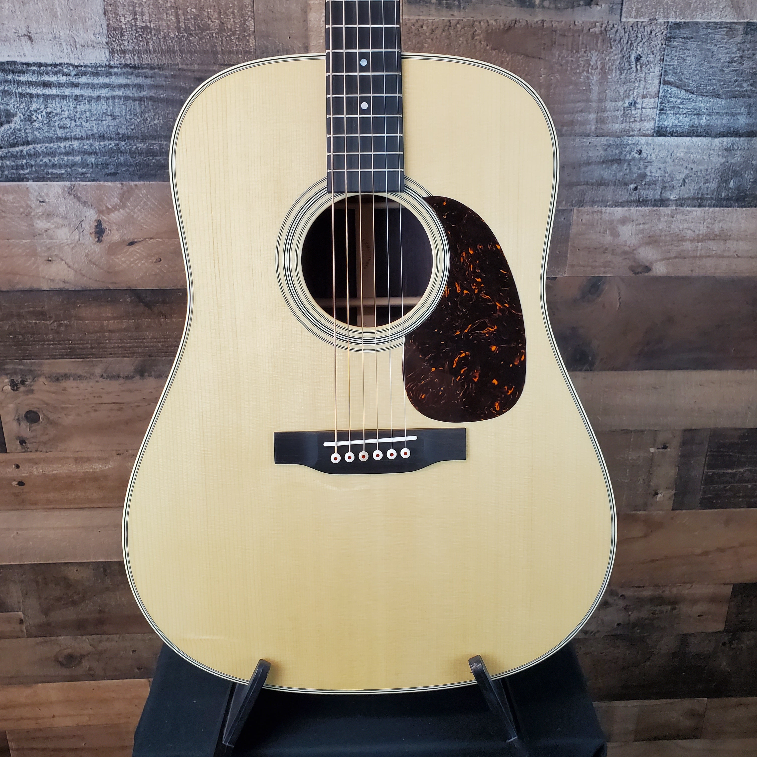 Martin D-28 (2025) Standard Series, Natural w/ Aging Toner, #160