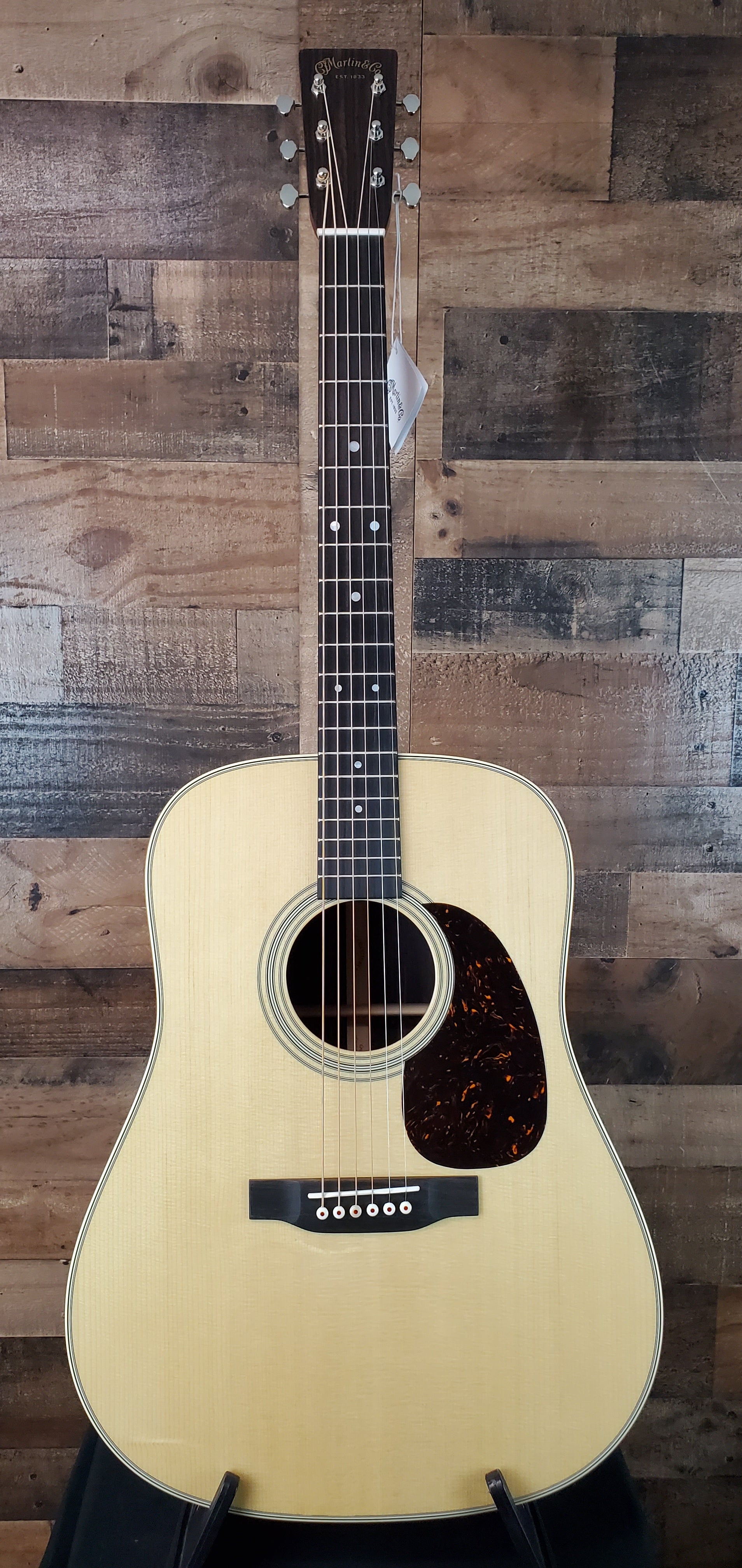 Martin D-28 (2025) Standard Series, Natural w/ Aging Toner, #160