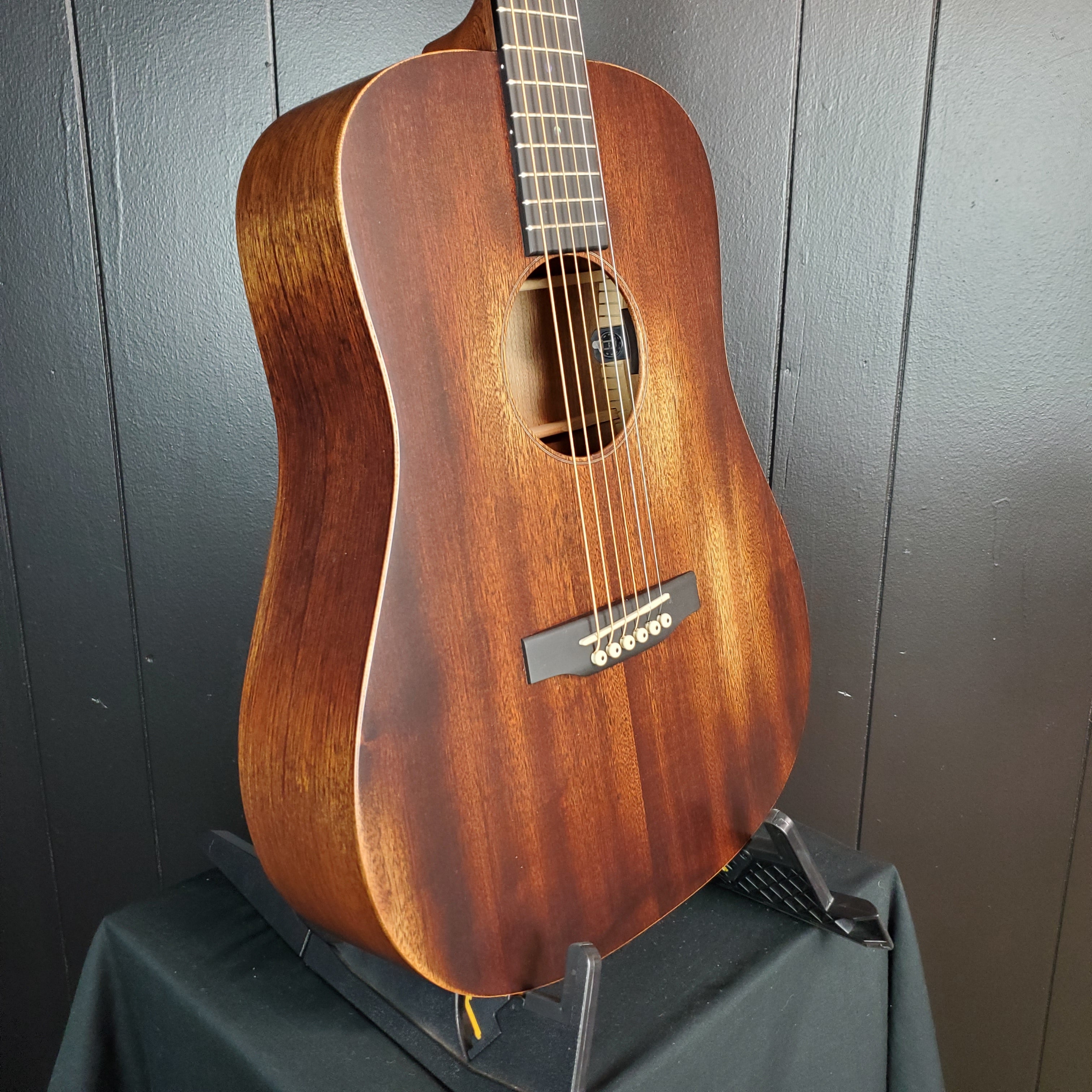 Martin D Jr-E StreetMaster, Mahogany Distressed, Free Ship