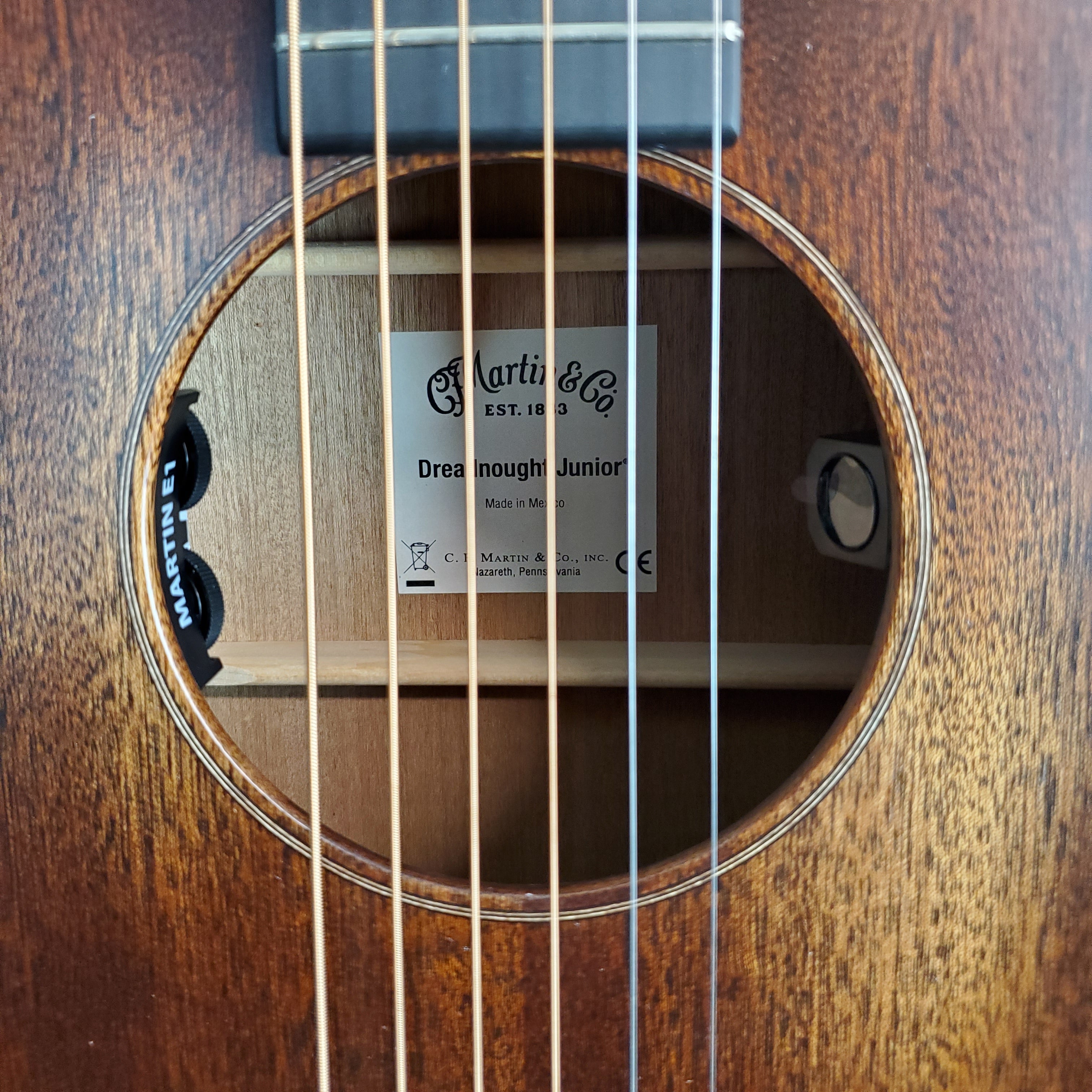 Martin D Jr-E StreetMaster, Mahogany Distressed, Free Ship