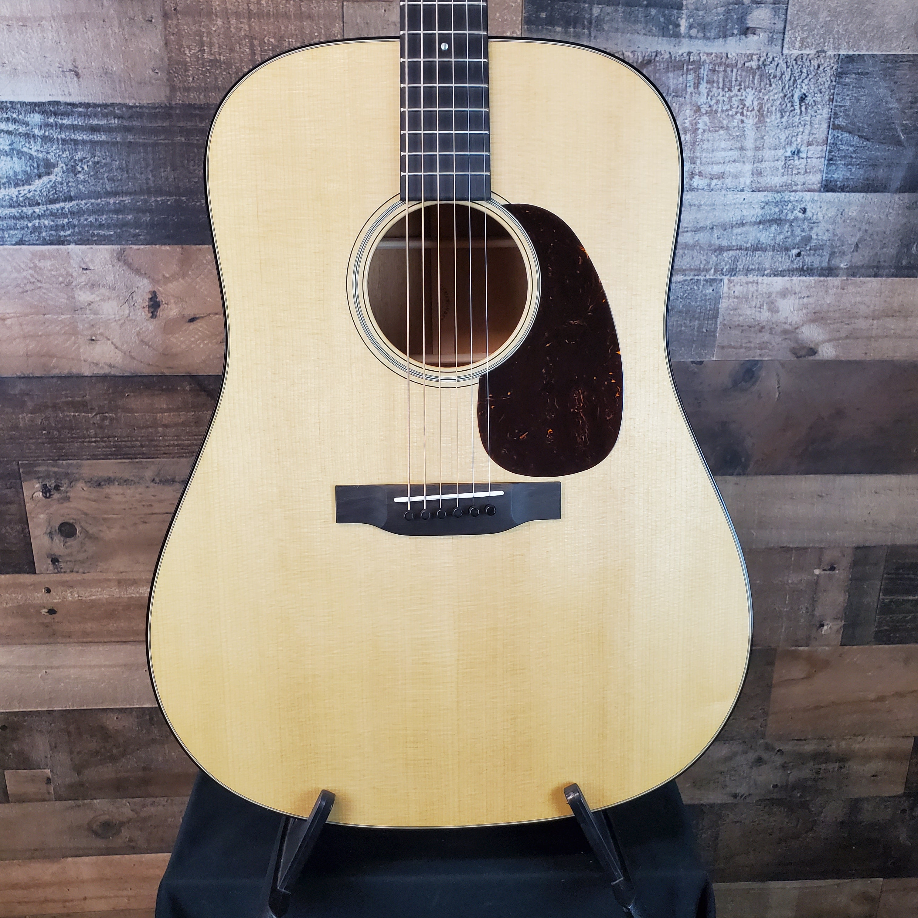 Martin Super D-18 Acoustic Guitar - Natural, Hardcase, Free Ship, 763