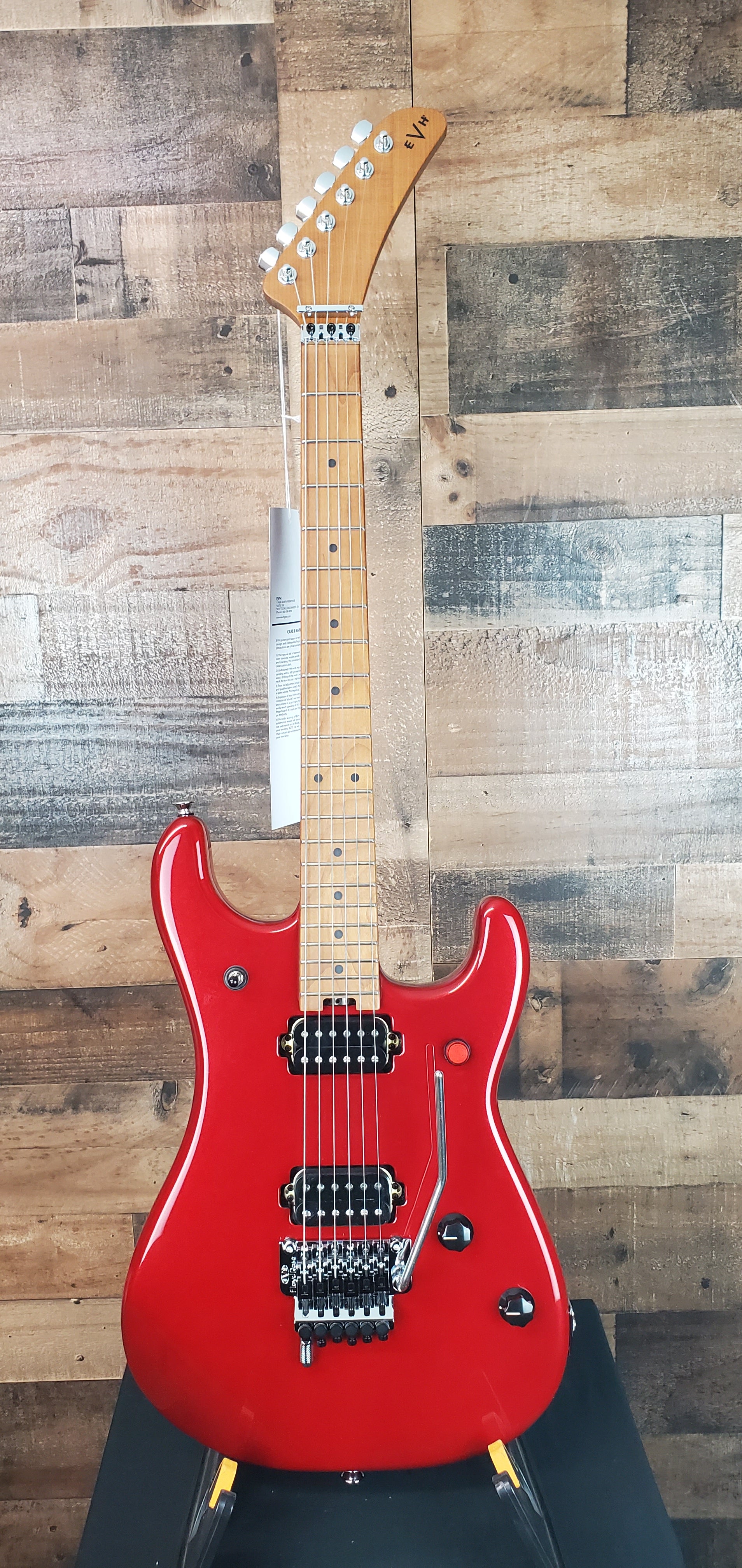 EVH 5150 Series Deluxe Candy Apple Red