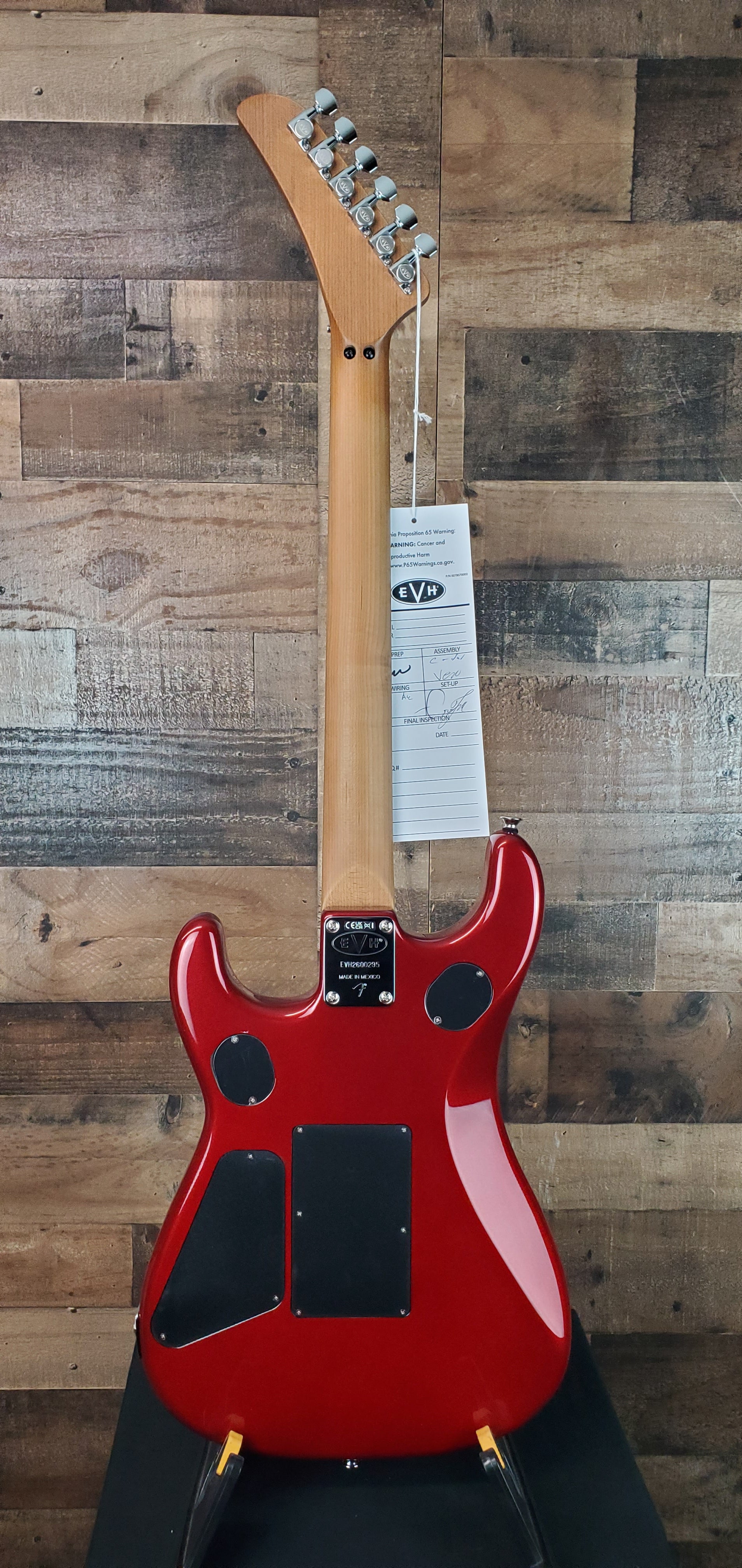 EVH 5150 Series Deluxe Candy Apple Red