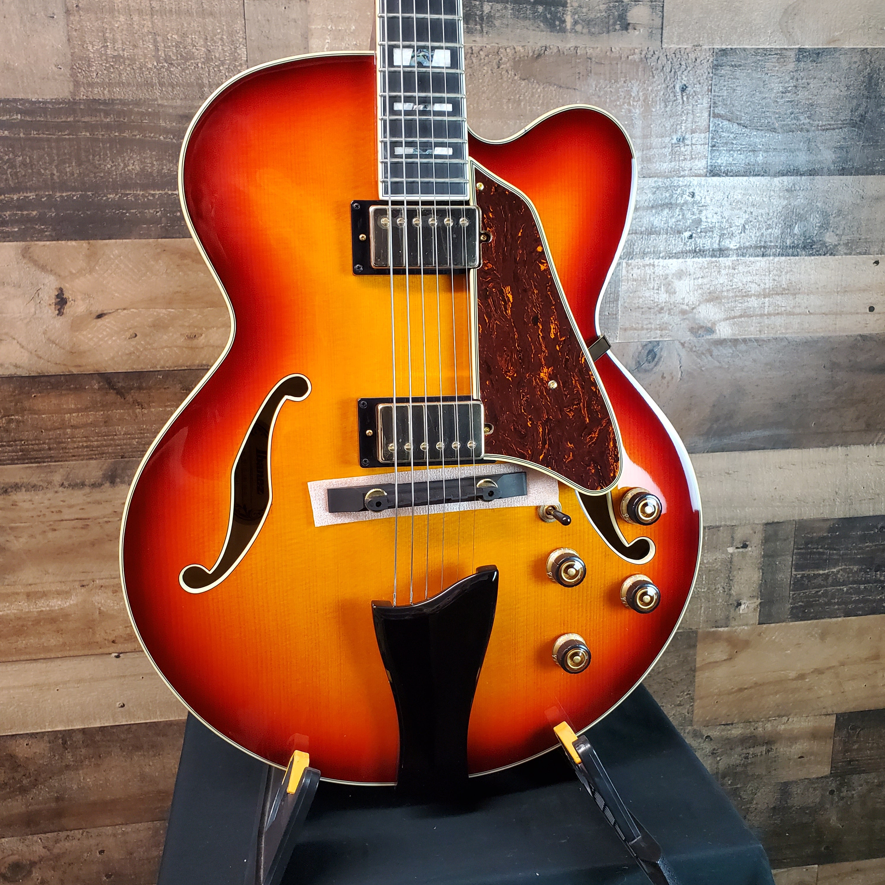 Ibanez Artstar AF115 Hollowbody Electric Guitar, Aged Whiskey Burst, Hard Case, 541